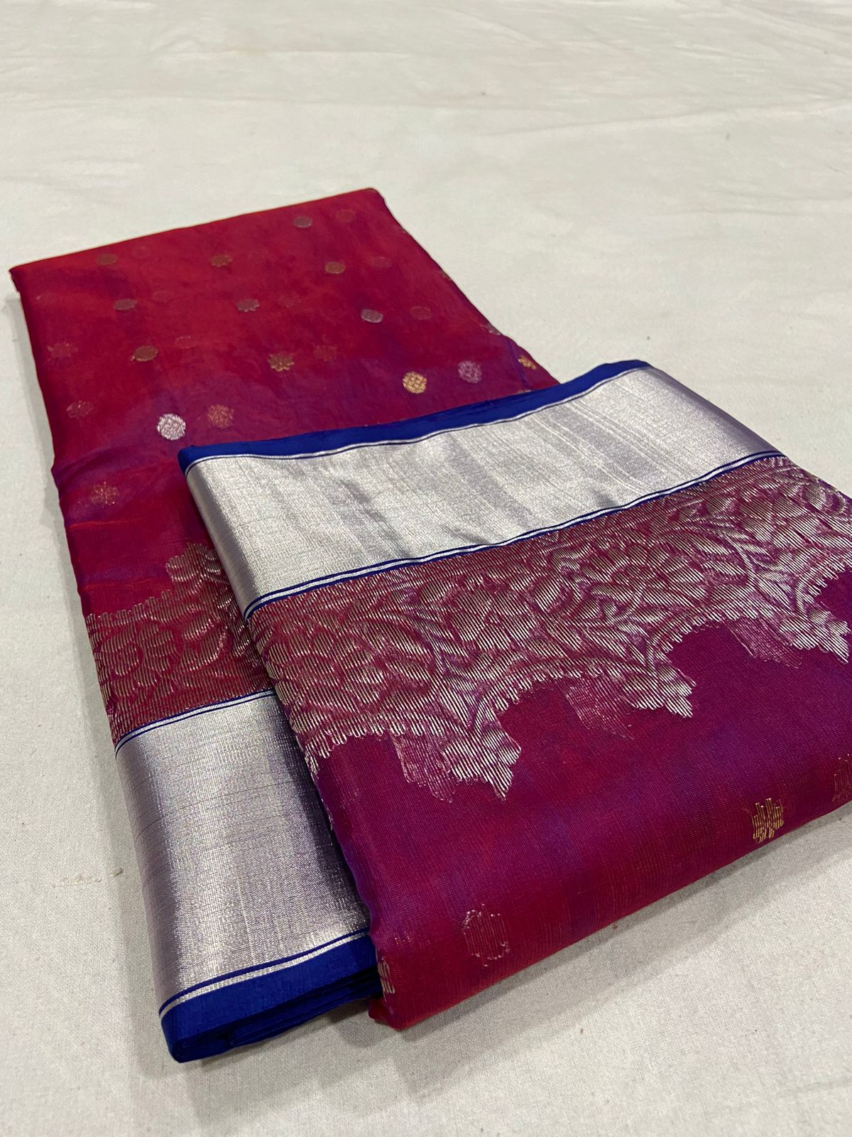Handwoven Big Dip O Ruby Color Organza Chanderi Katan Silk Saree - Authentic Chanderi silk sarees Chanderi Saree - View 3