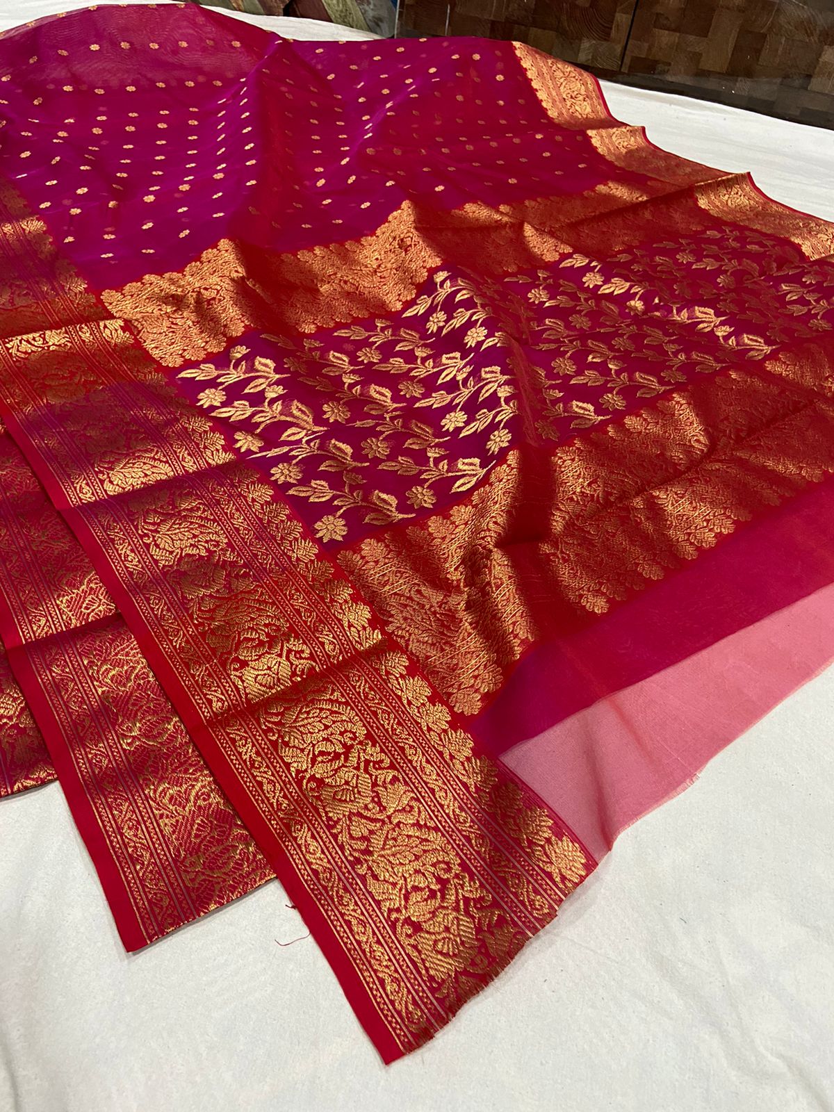 Handwoven Big Dip-o-Ruby Color Organza Chanderi Katan Silk Saree - Authentic Chanderi silk sarees Chanderi Saree - View 3