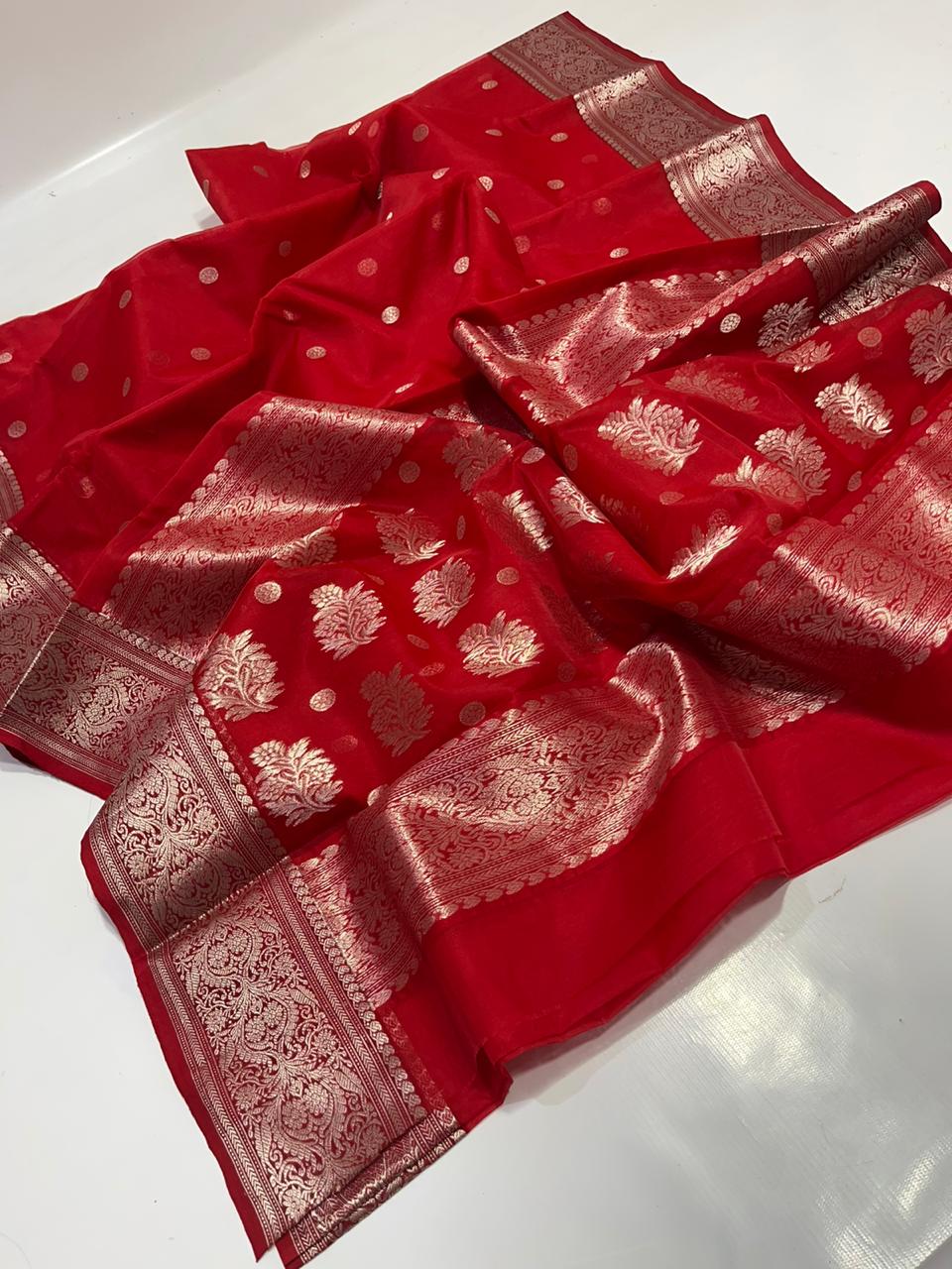 Handwoven Red Bright Red Color Organza Chanderi Katan Silk Saree - Authentic Chanderi silk sarees Chanderi Saree - View 3