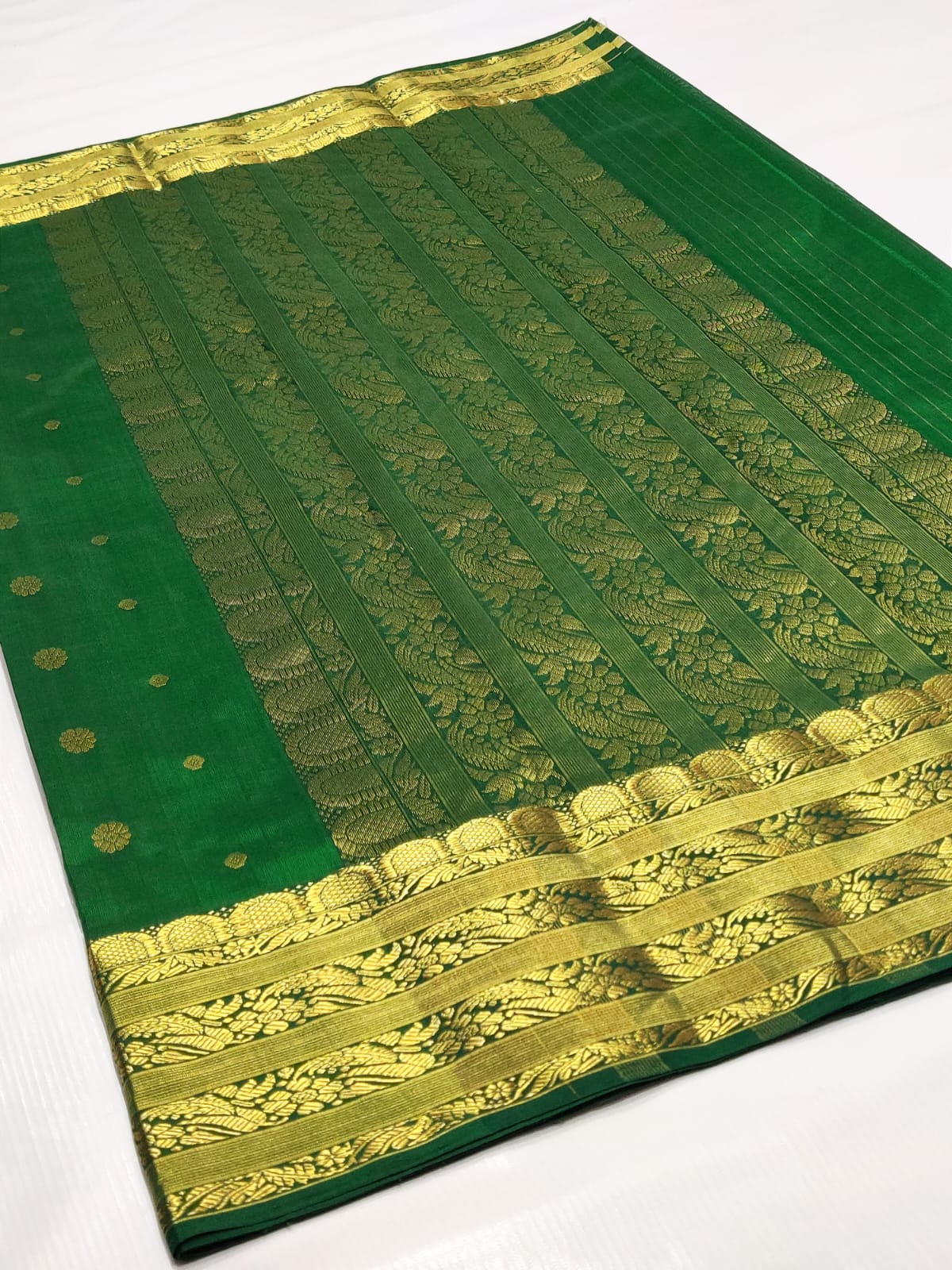 Handwoven Camarone Color Chanderi Pattu Silk Saree - Authentic Chanderi silk sarees Chanderi Saree - View 3