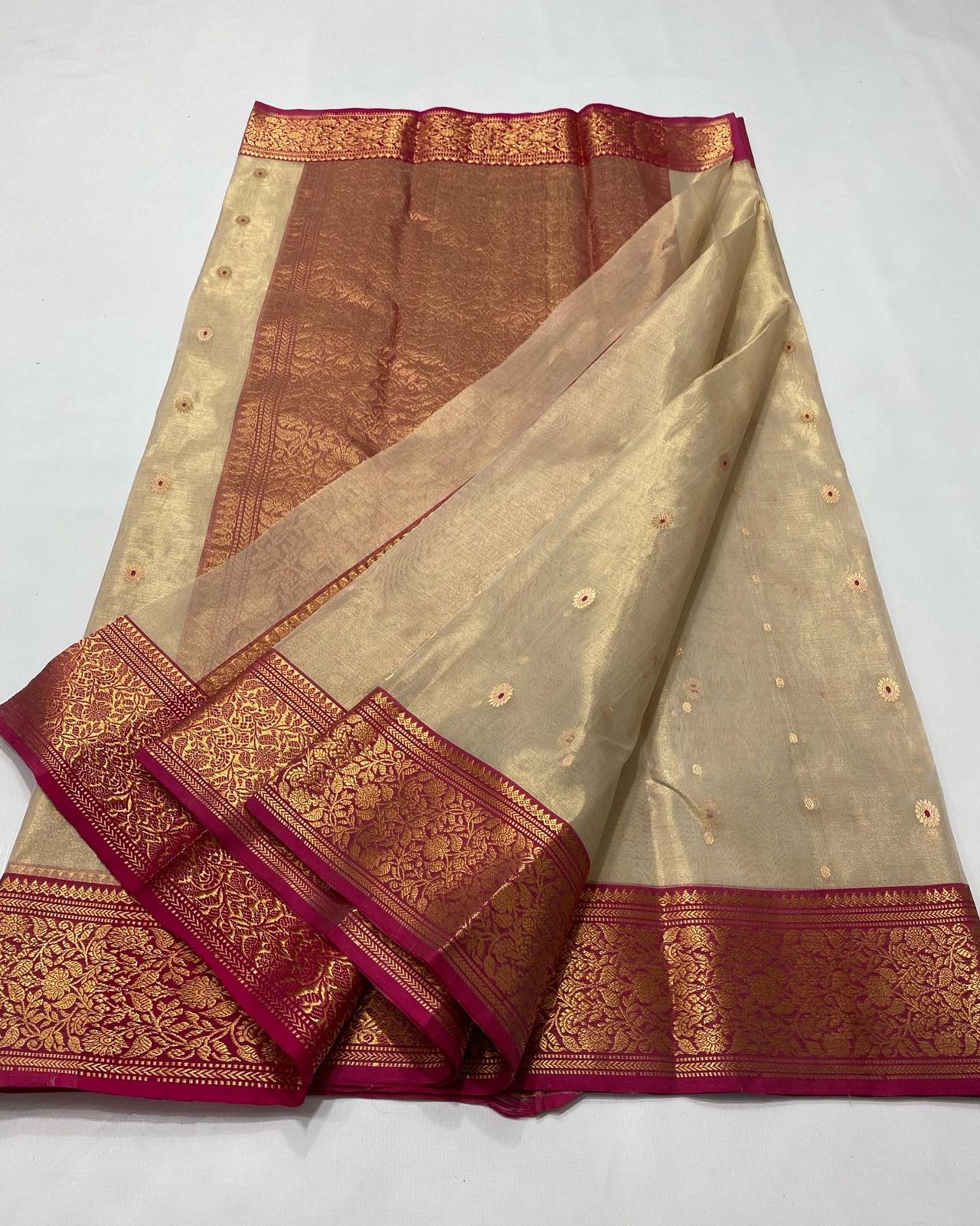Handwoven Chino Color Chanderi Silk Tissue Saree - Authentic Tissue Chanderi Saree - View 3