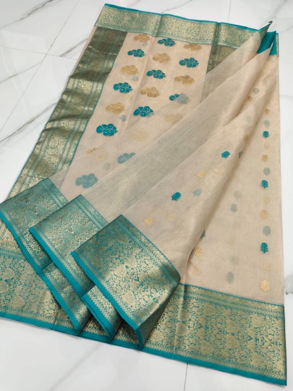 Handwoven Coral Reef Color Organza Chanderi Katan Silk Saree - Authentic Chanderi silk sarees Chanderi Saree - View 2