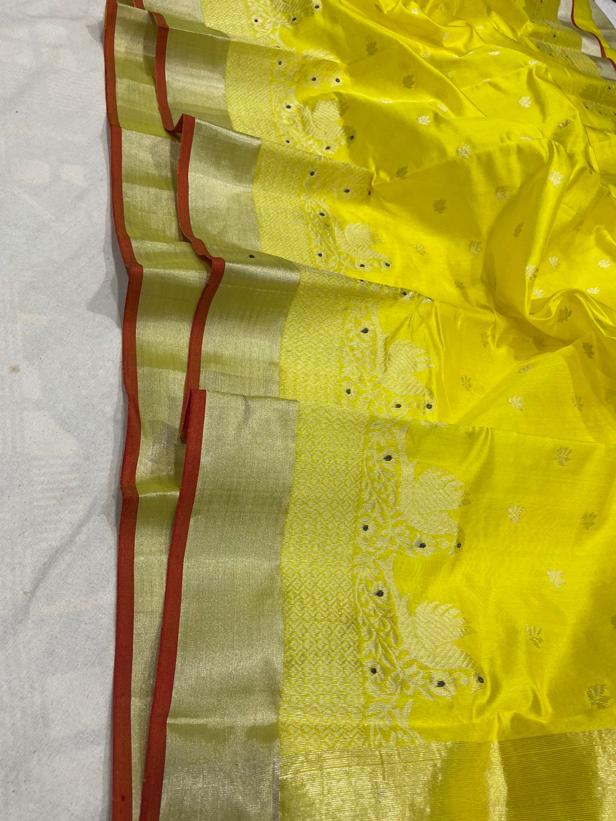 Handwoven Corn Color Chanderi Pattu Silk Saree - Authentic Chanderi silk sarees Chanderi Saree - View 2