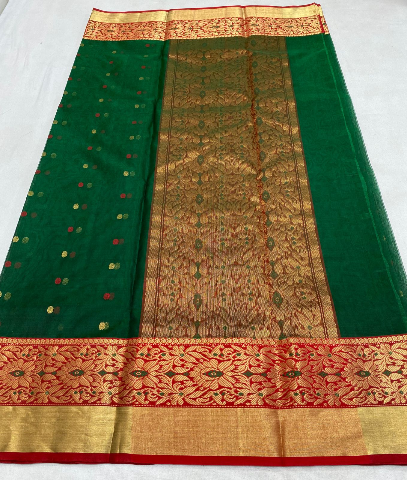 Handwoven Green Dark Green Color Chanderi Pattu Silk Saree - Authentic Chanderi silk sarees Chanderi Saree