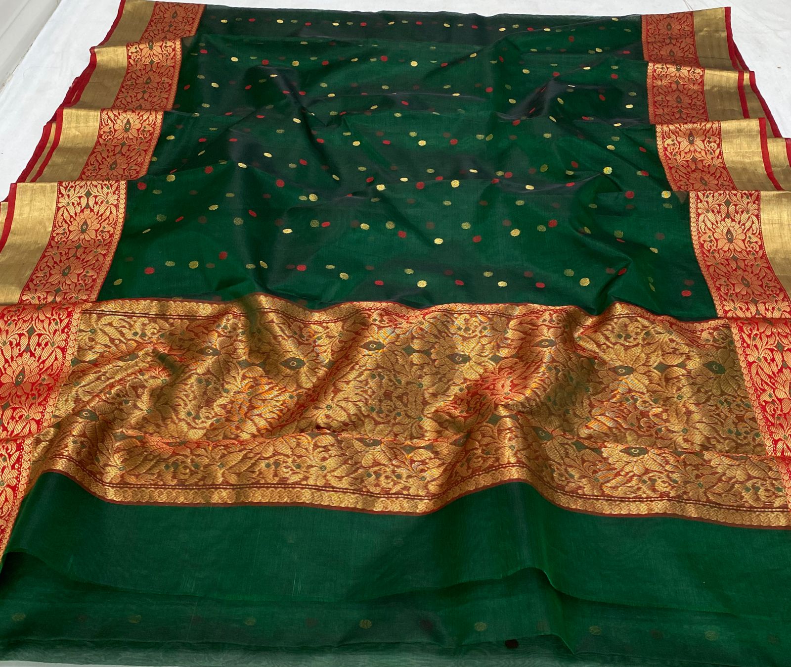 Handwoven Green Dark Green Color Chanderi Pattu Silk Saree - Authentic Chanderi silk sarees Chanderi Saree - View 3