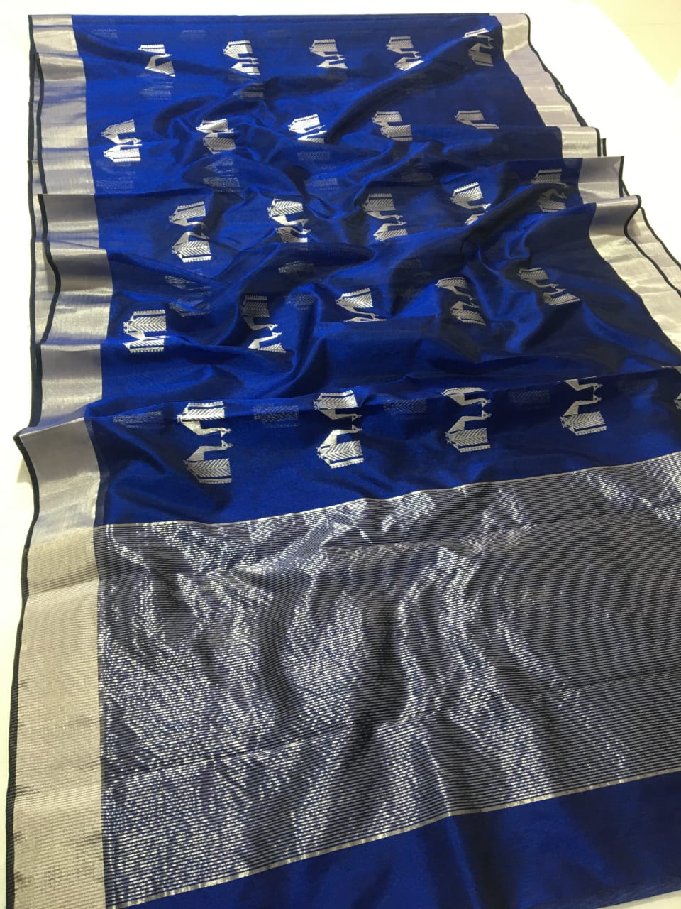 Handwoven Deep Sapphire Color Chanderi Pattu Silk Saree - Authentic Chanderi silk sarees Chanderi Saree - View 3