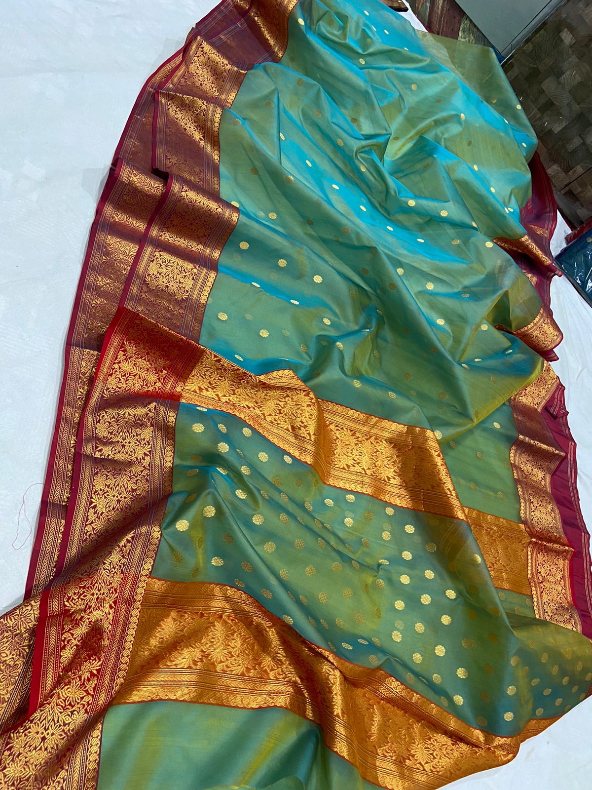 Handwoven Eucalyptus Color Organza Chanderi Katan Silk Saree - Authentic Chanderi silk sarees Chanderi Saree - View 2
