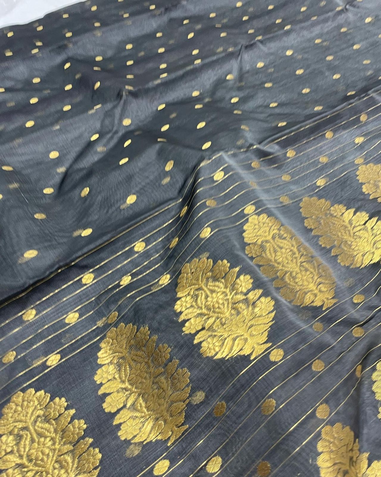 Handwoven Friar Gray Color Organza Chanderi Katan Silk Saree - Authentic Chanderi silk sarees Chanderi Saree - View 3