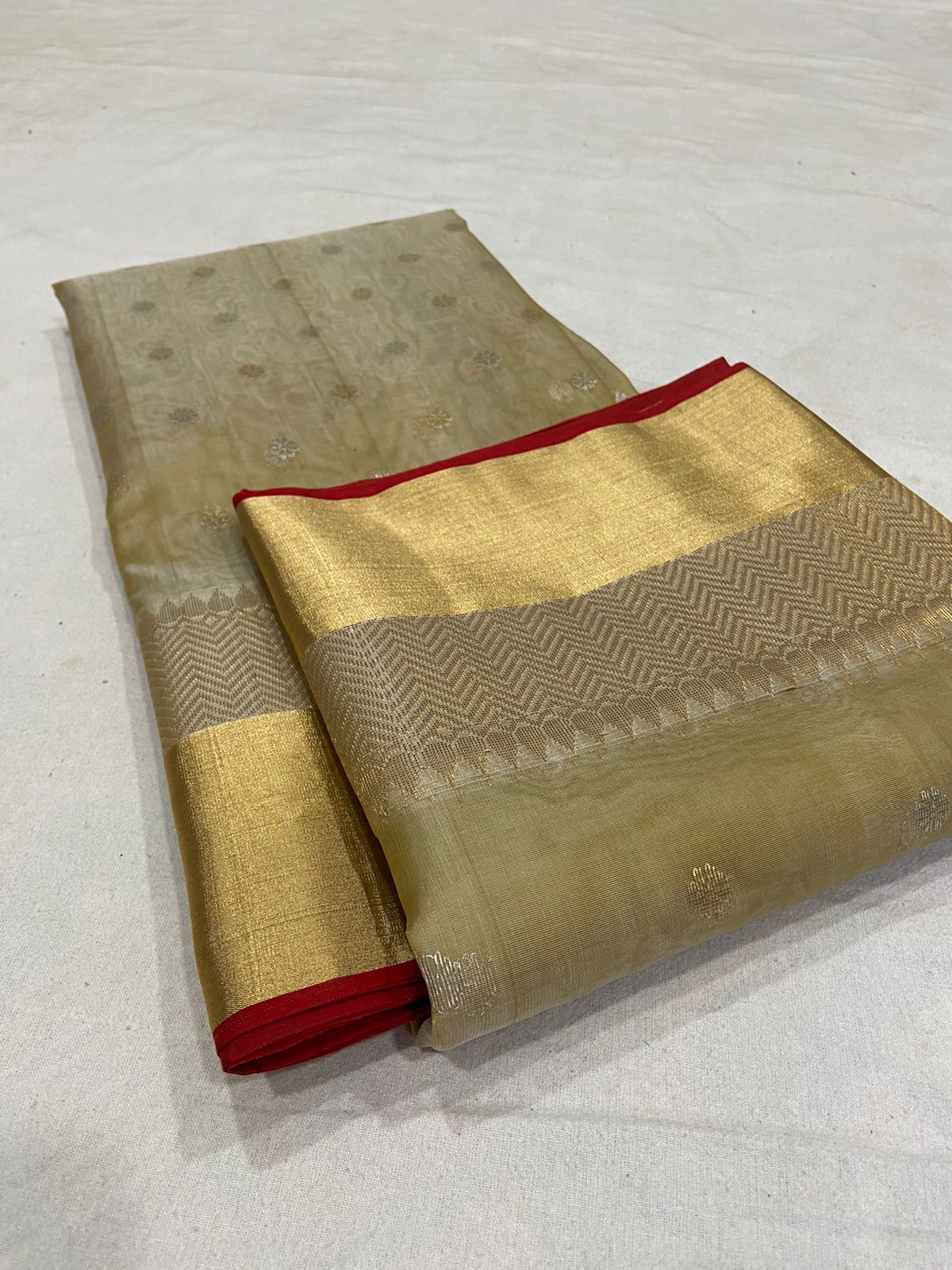 Handwoven Gold Gold Fusion Color Organza Chanderi Katan Silk Saree - Authentic Chanderi silk sarees Chanderi Saree - View 3