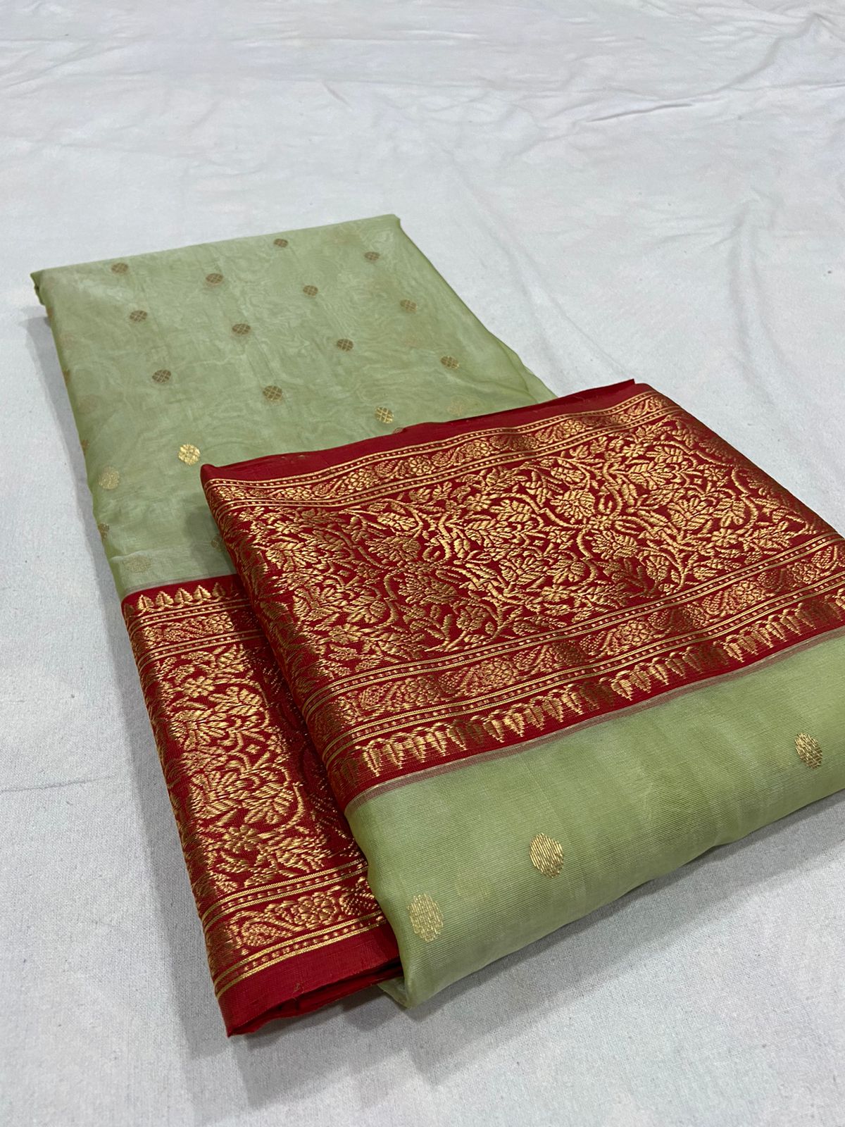 Handwoven Green Green Smoke Color Organza Chanderi Katan Silk Saree - Authentic Chanderi silk sarees Chanderi Saree - View 3