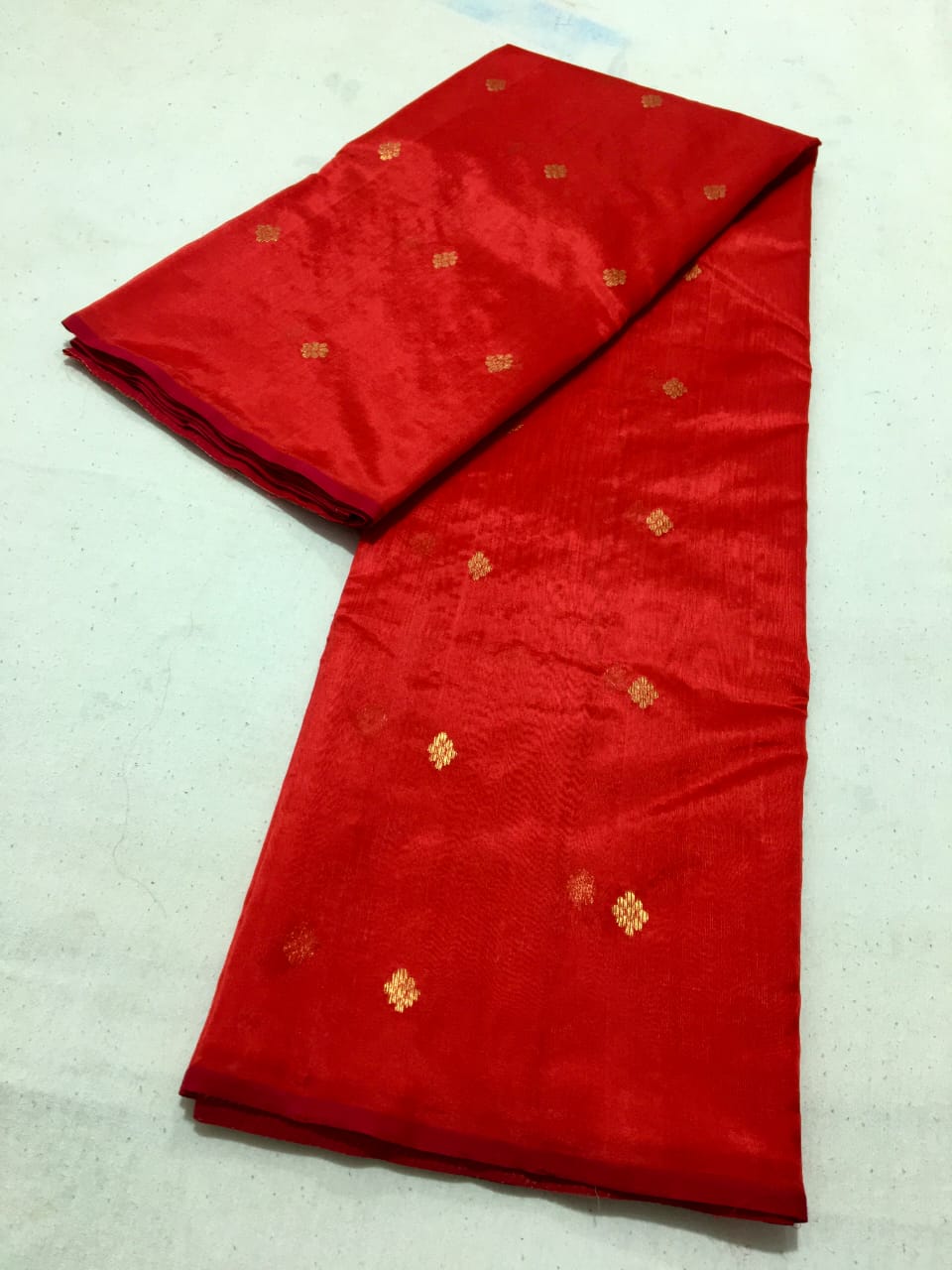 Handwoven Red Guardsman Red Color Chanderi Pattu Silk Saree - Authentic Chanderi silk sarees Chanderi Saree - View 3