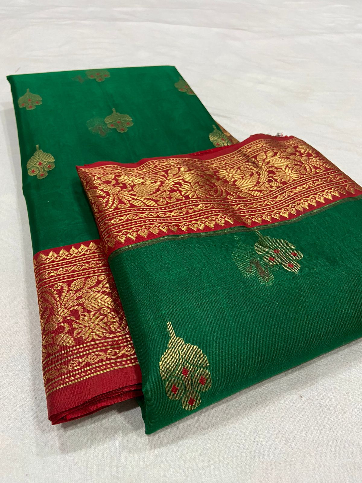 Handwoven Green Kaitoke Green Color Organza Chanderi Katan Silk Saree - Authentic Chanderi silk sarees Chanderi Saree - View 3