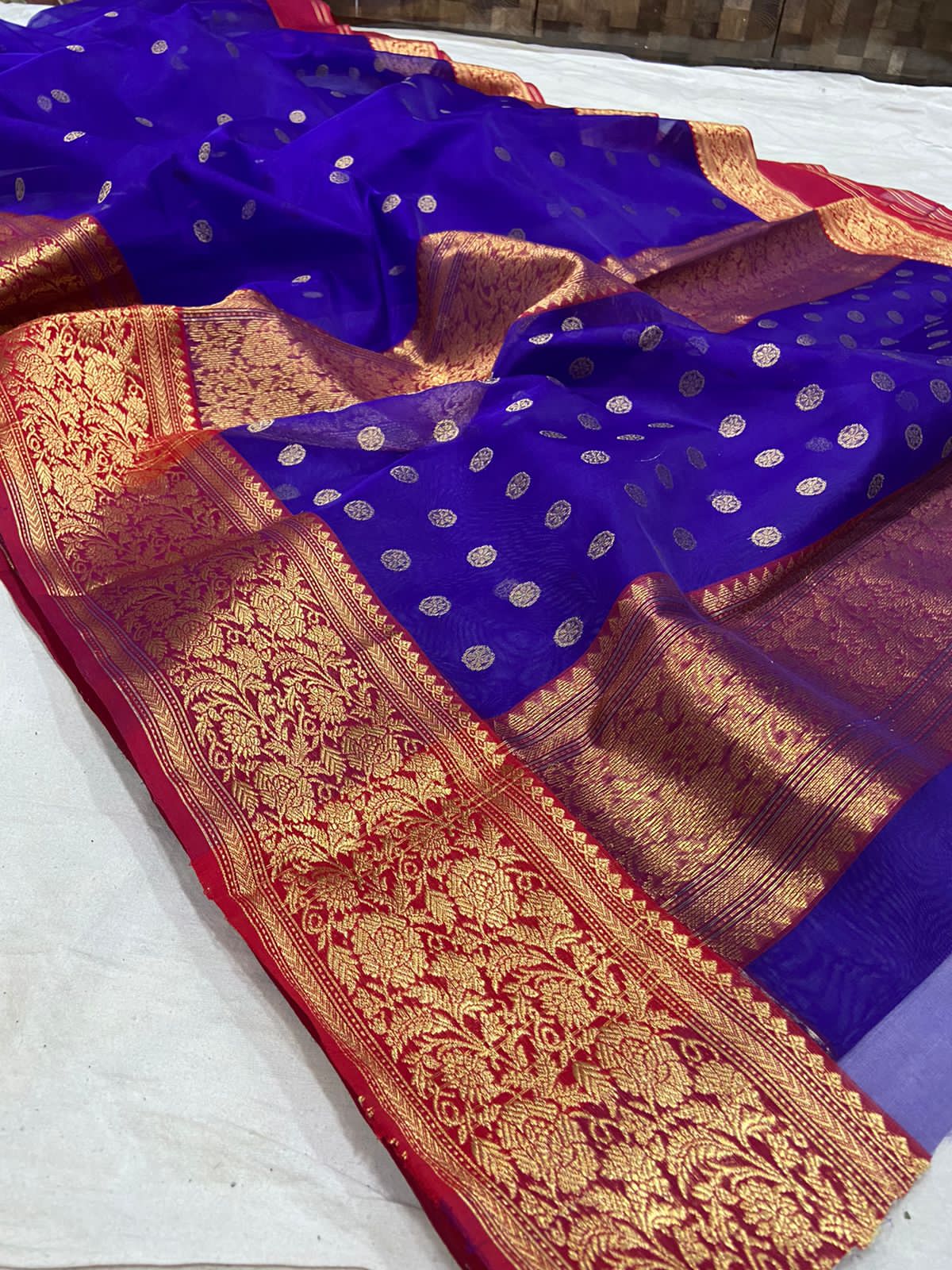 Handwoven Kingfisher Daisy Color Organza Chanderi Katan Silk Saree - Authentic Chanderi silk sarees Chanderi Saree - View 3