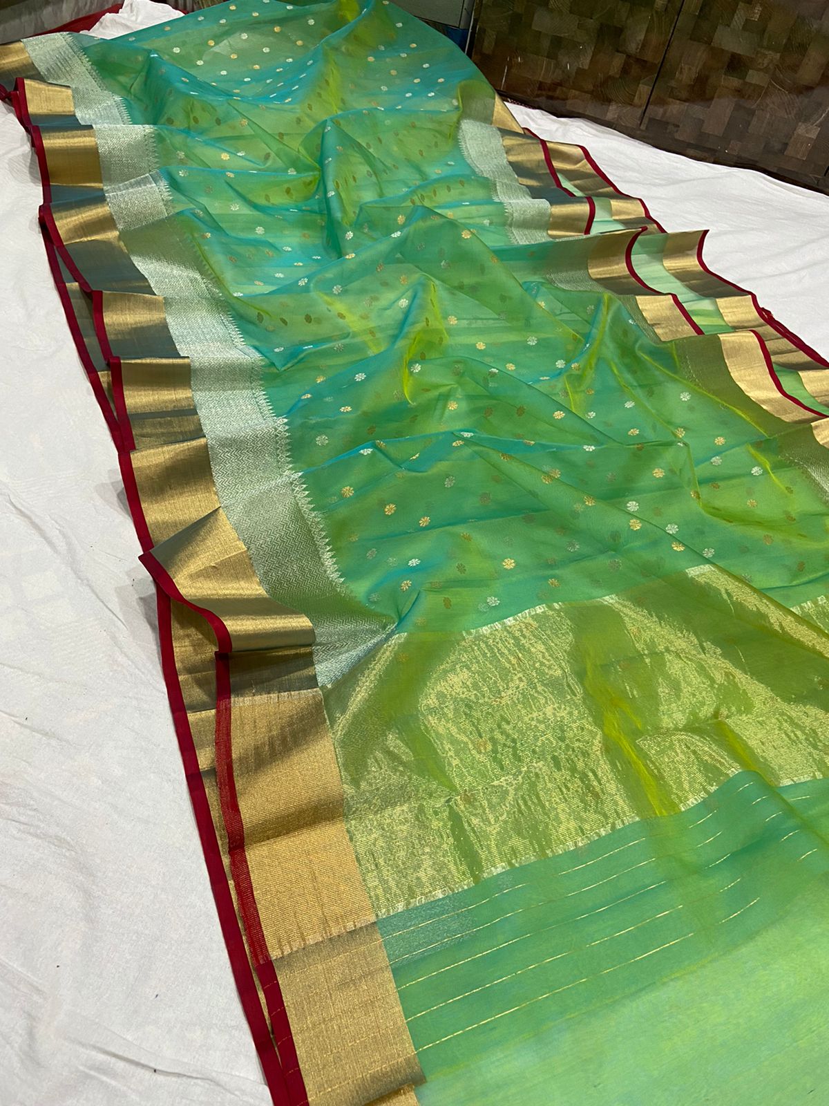 Handwoven Mantis Color Organza Chanderi Katan Silk Saree - Authentic Chanderi silk sarees Chanderi Saree