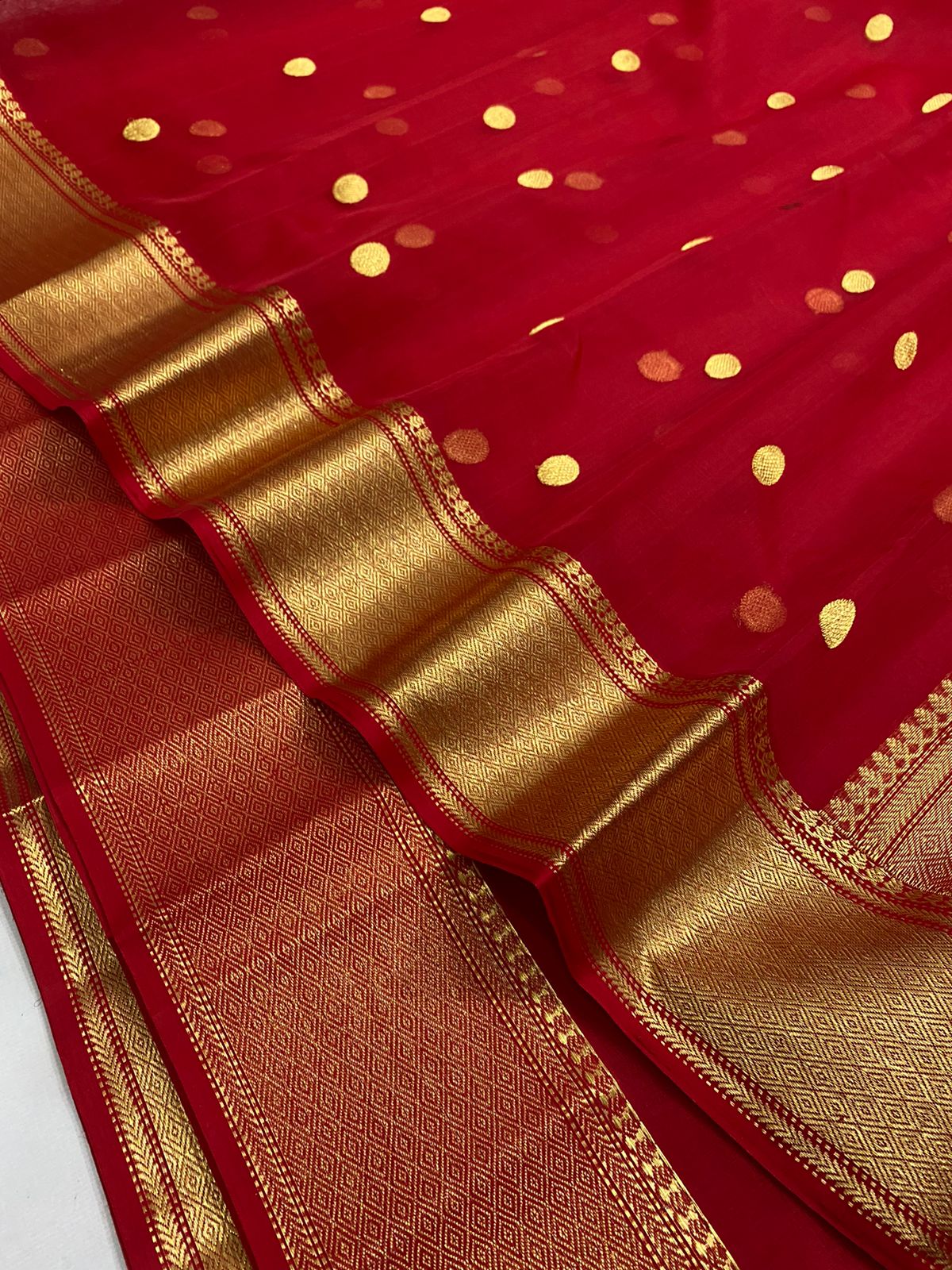 Handwoven Maroon Maroon Color Organza Chanderi Katan Silk Saree - Authentic Chanderi silk sarees Chanderi Saree - View 2