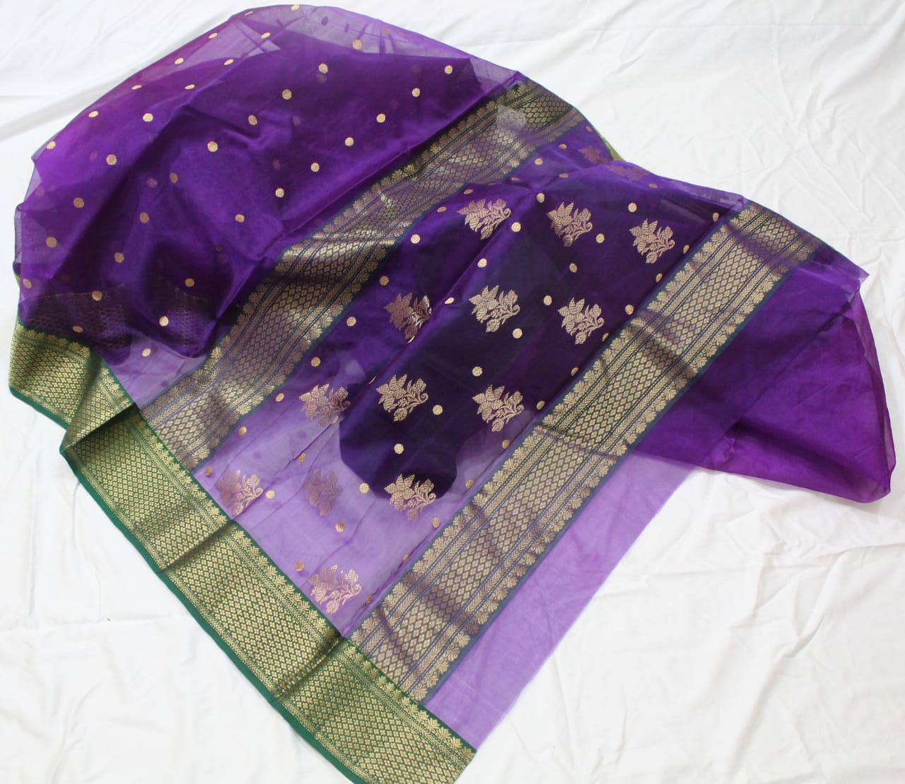 Handwoven Purple Purple Shaded Chanderi Silk Saree - Authentic Chanderi silk sarees Chanderi Saree - View 3