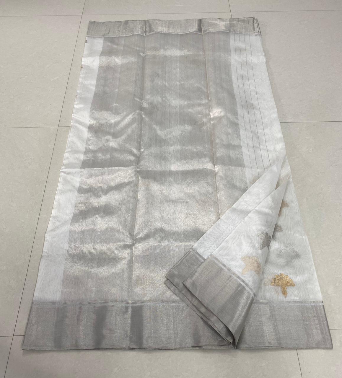 Handwoven Quill Gray Color Chanderi Pattu Silk Saree - Authentic Chanderi silk sarees Chanderi Saree - View 2