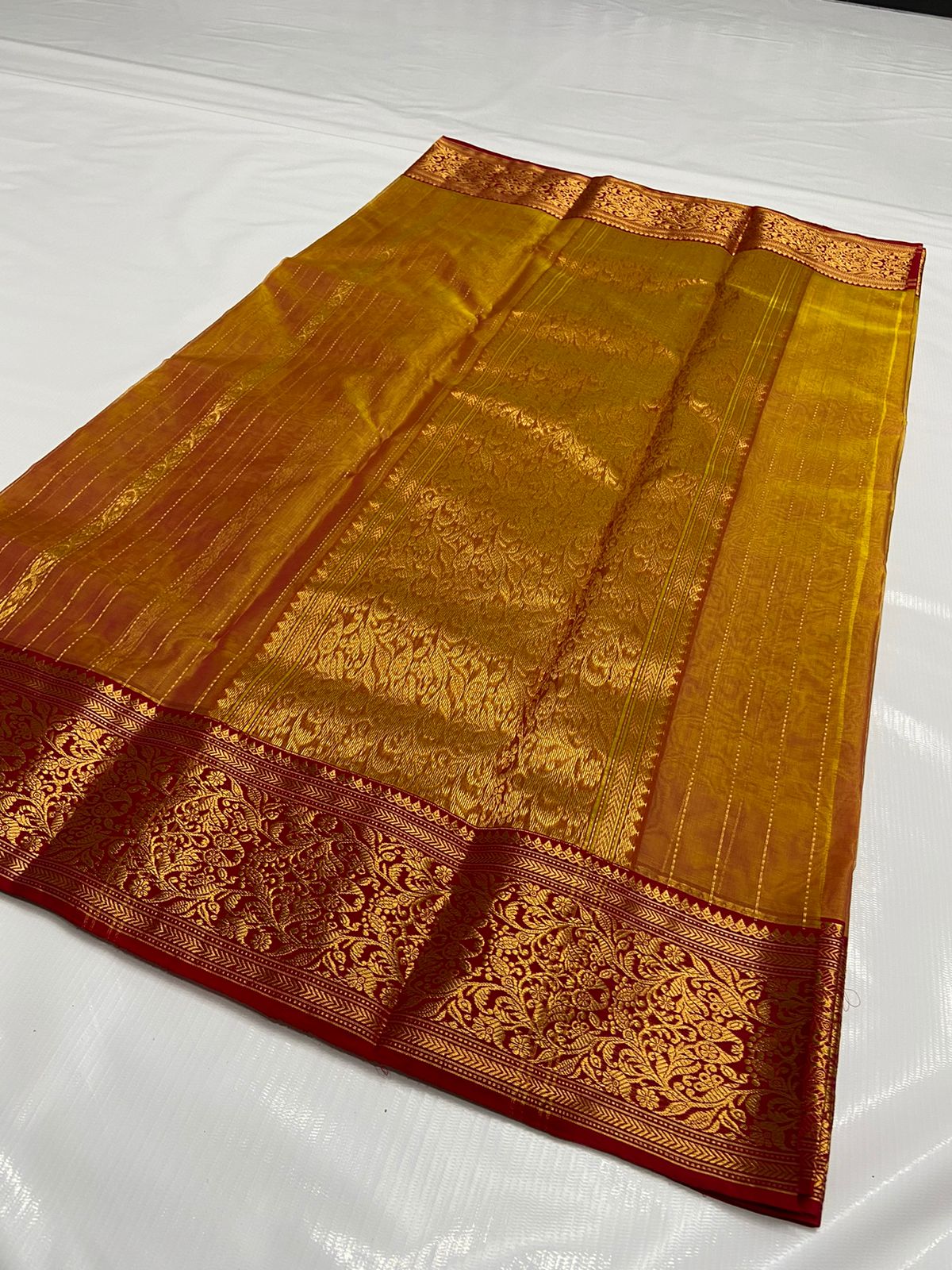 Handwoven Gold Rich Gold Color Organza Chanderi Katan Silk Saree - Authentic Chanderi silk sarees Chanderi Saree - View 2