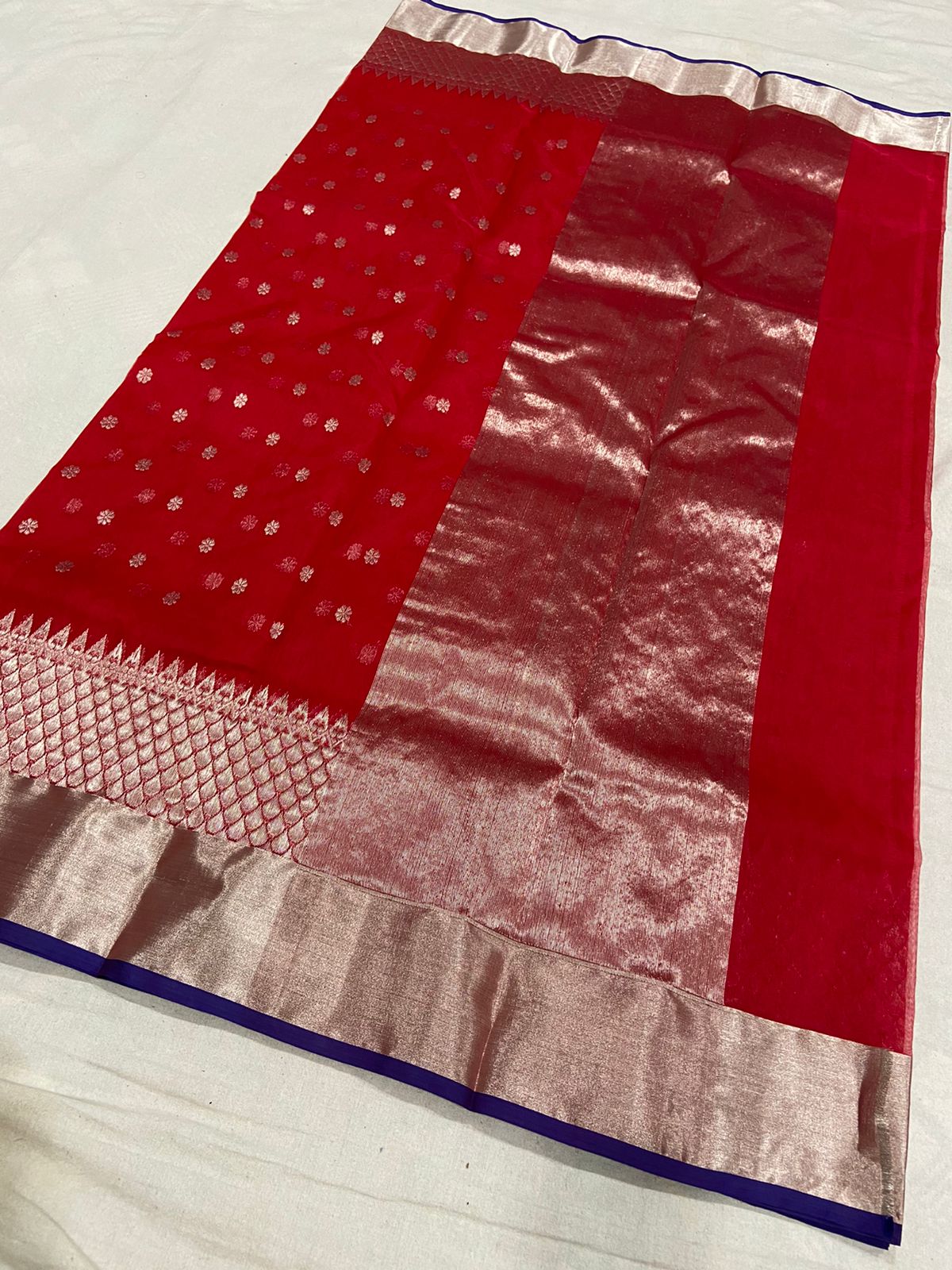 Handwoven Scarlett Color Organza Chanderi Katan Silk Saree - Authentic Chanderi silk sarees Chanderi Saree - View 2
