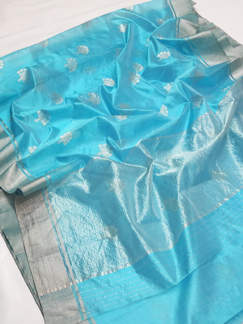 Handwoven Shakespeare Color Chanderi Pattu Silk Saree - Authentic Chanderi silk sarees Chanderi Saree - View 2