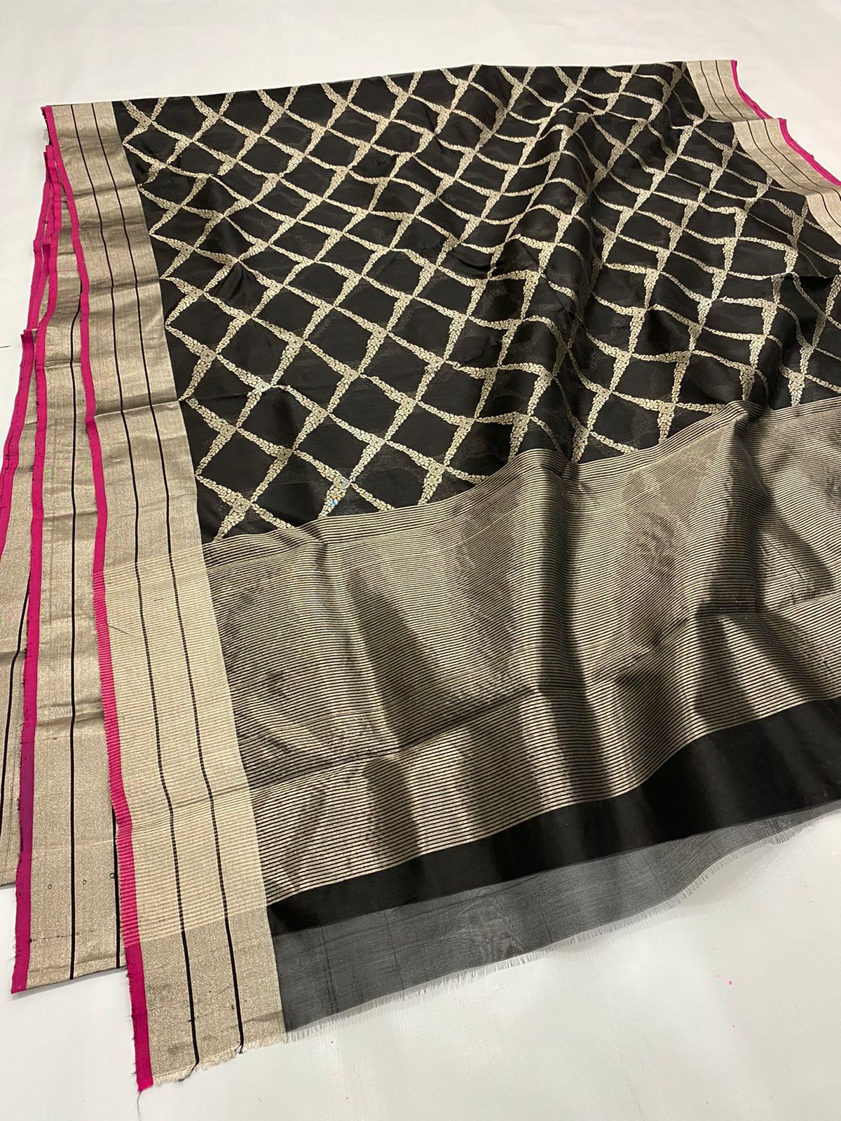 Handwoven Shark Color Chanderi Pattu Silk Saree - Authentic Chanderi silk sarees Chanderi Saree - View 1