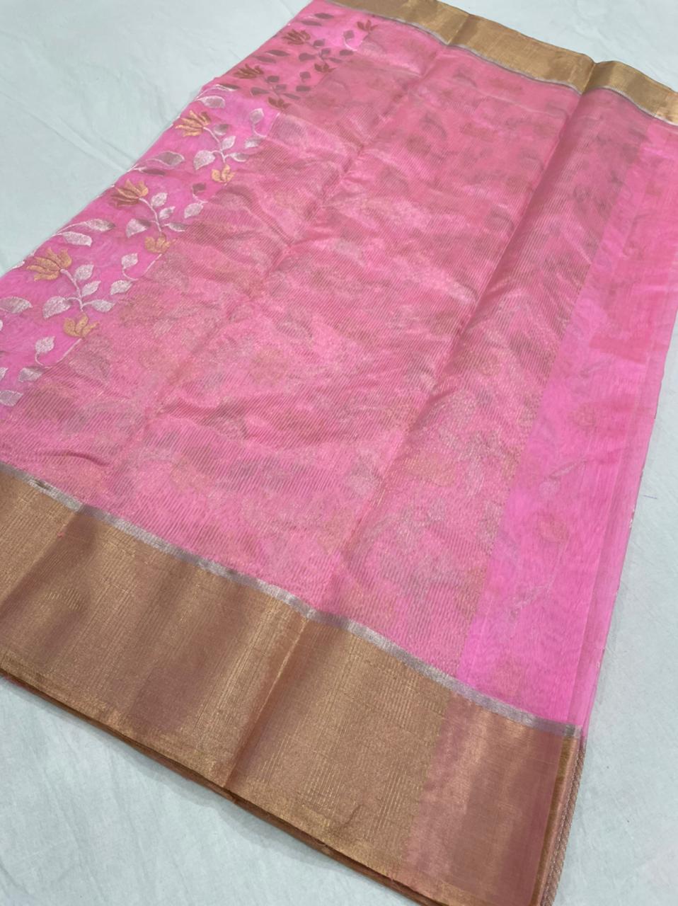 Handwoven Pink Shocking pink Color Chanderi Pattu Silk Saree - Authentic Chanderi silk sarees Chanderi Saree - View 2