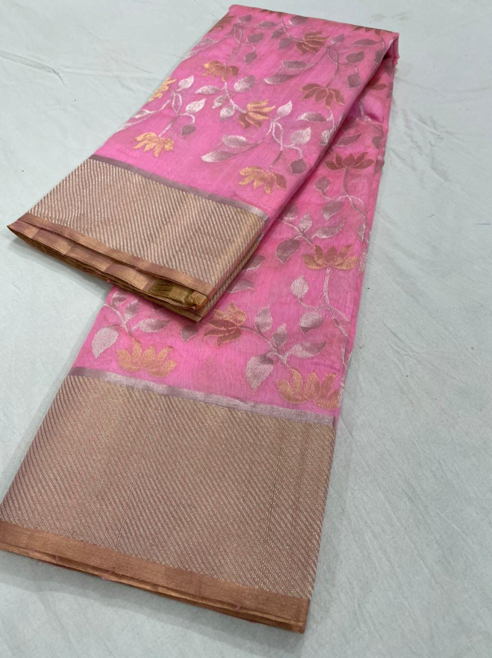 Handwoven Pink Shocking pink Color Chanderi Pattu Silk Saree - Authentic Chanderi silk sarees Chanderi Saree - View 3