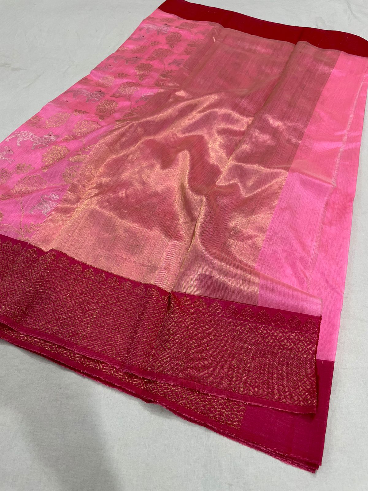 Handwoven Strawberry Color Chanderi Pattu Silk Saree - Authentic Chanderi silk sarees Chanderi Saree - View 1