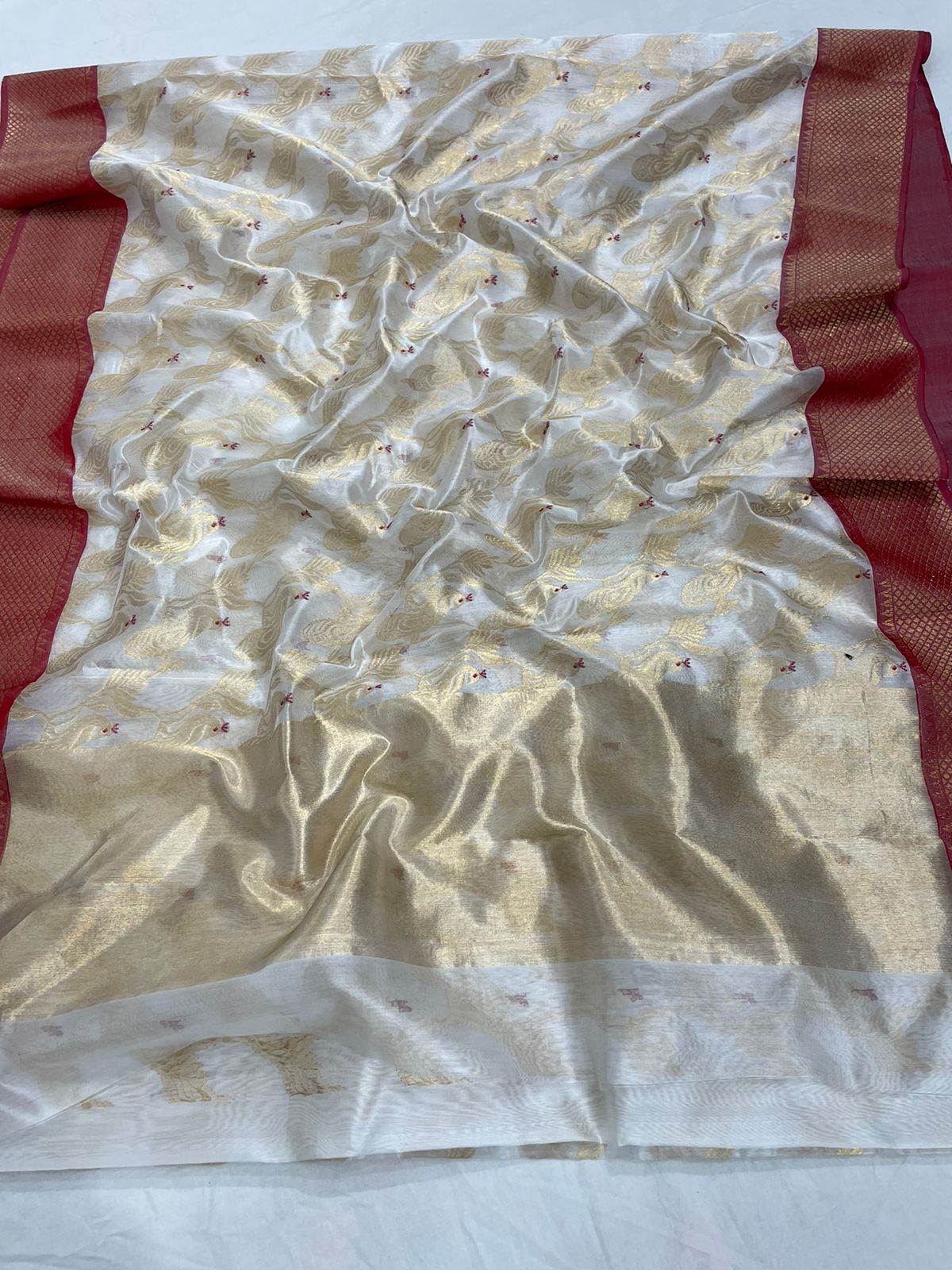 Handwoven Tiara Color Chanderi Pattu Silk Saree - Authentic Chanderi silk sarees Chanderi Saree