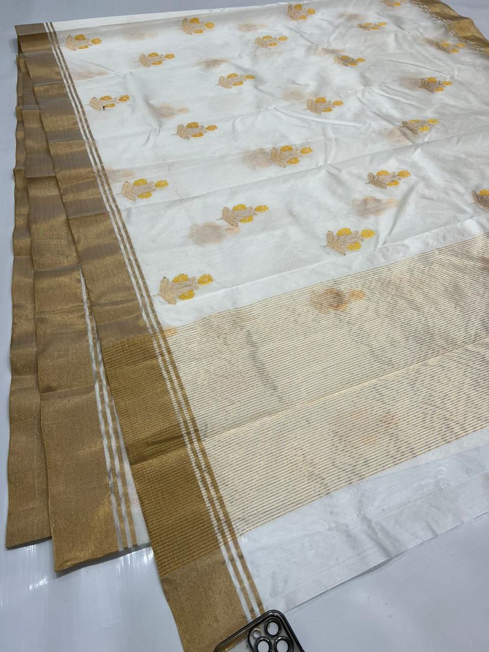 Handwoven Tiara Color Chanderi Pattu Silk Saree - Authentic Chanderi silk sarees Chanderi Saree - View 1