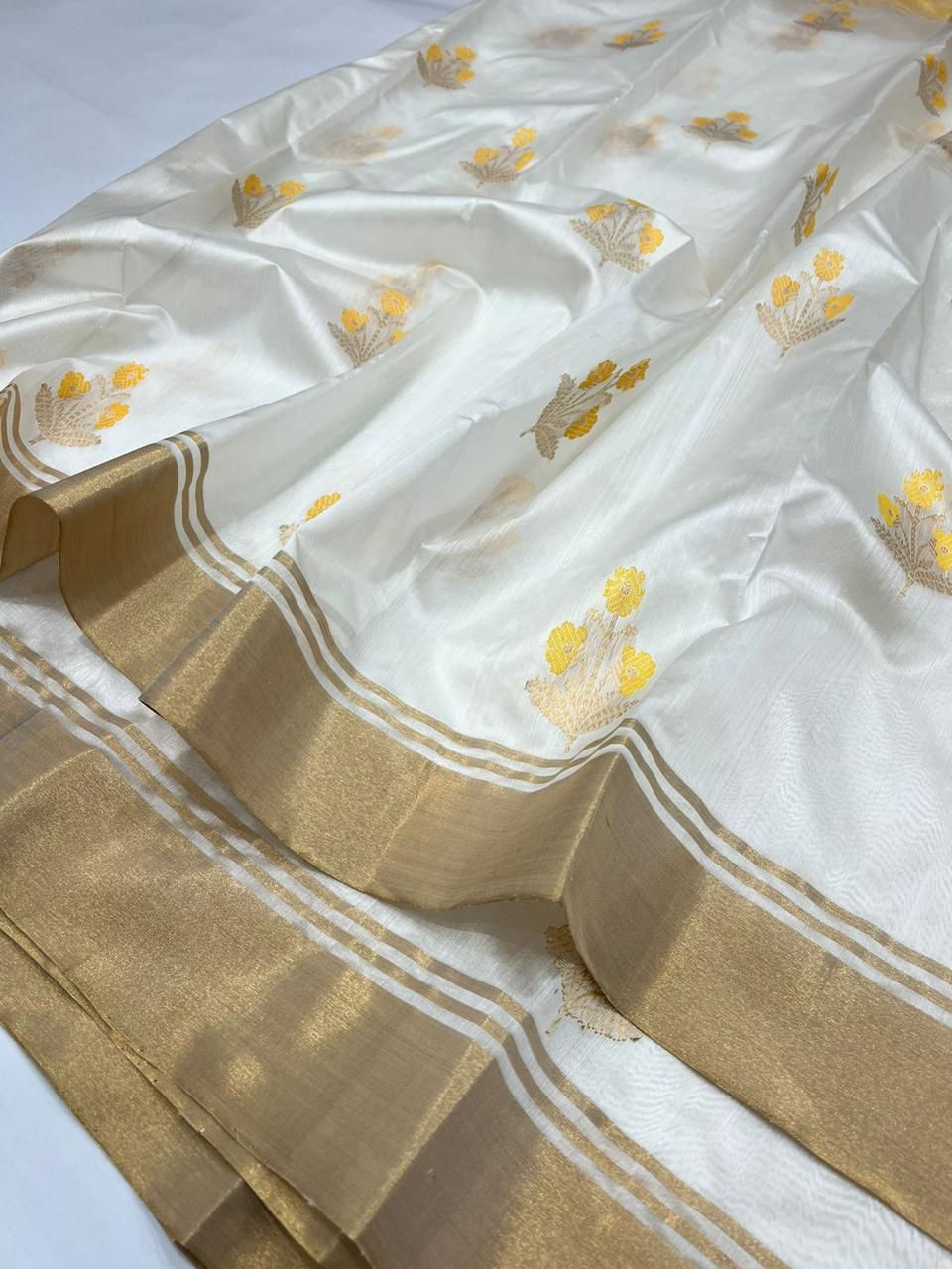 Handwoven Tiara Color Chanderi Pattu Silk Saree - Authentic Chanderi silk sarees Chanderi Saree - View 3