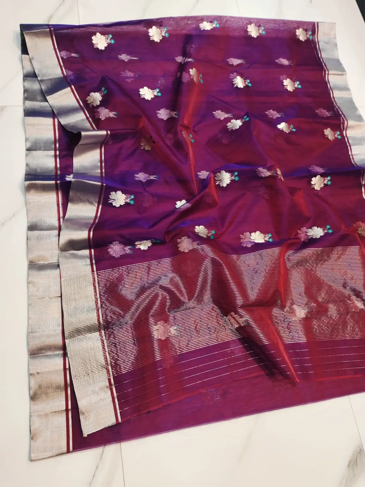 Handwoven Amethyst & Luminous Silver with Verdant Accents Amethyst & Luminous Silver with Verdant Accents Kataan Silk Saree - Authentic Chanderi Silk Saree Chanderi Saree - View 2
