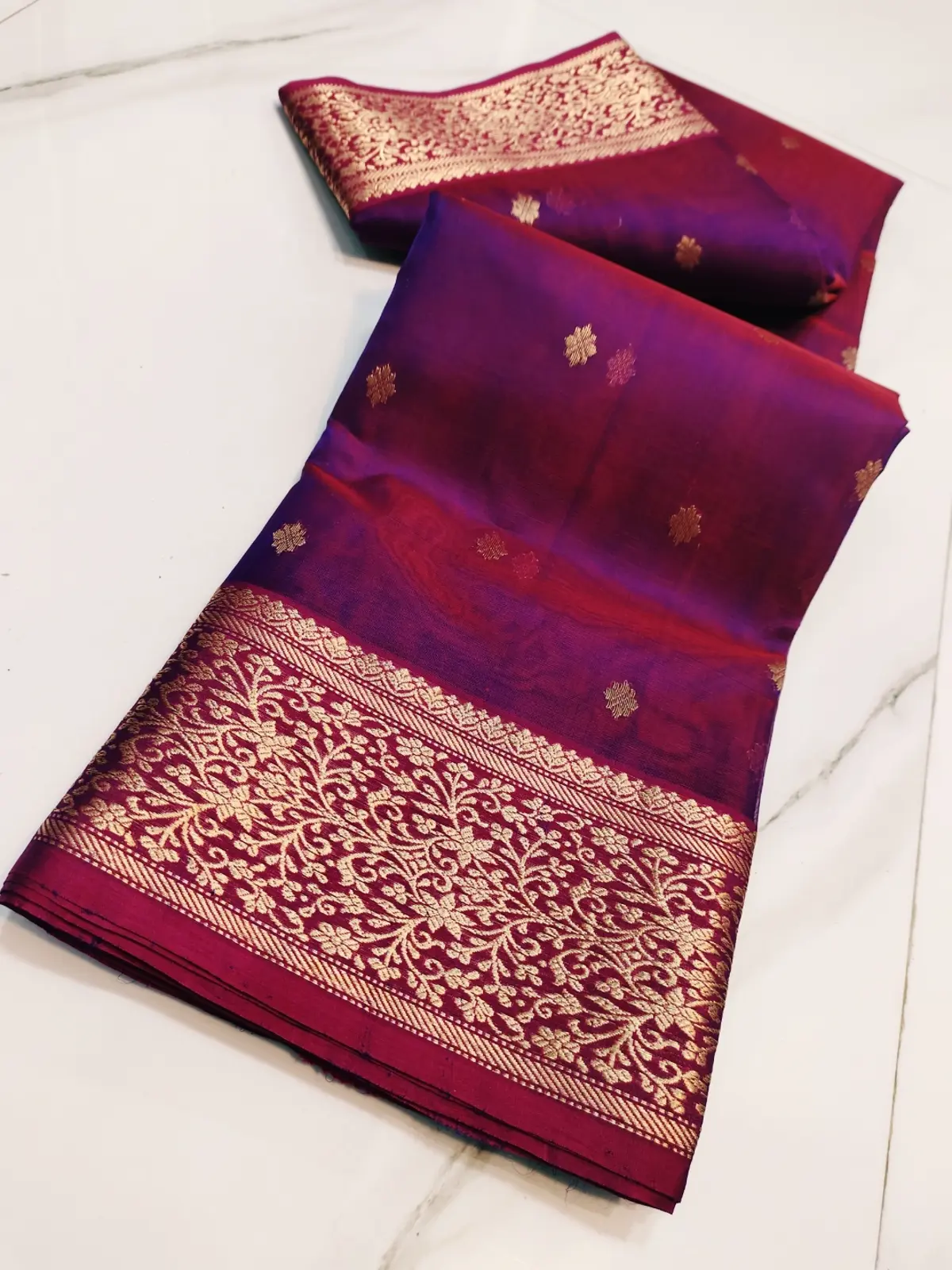 Handwoven Amethyst Purple & Ruby Red Amethyst Purple with Ruby Red and Antique Gold Zari Kataan Silk - Authentic Chanderi Silk Saree Chanderi Saree - View 3