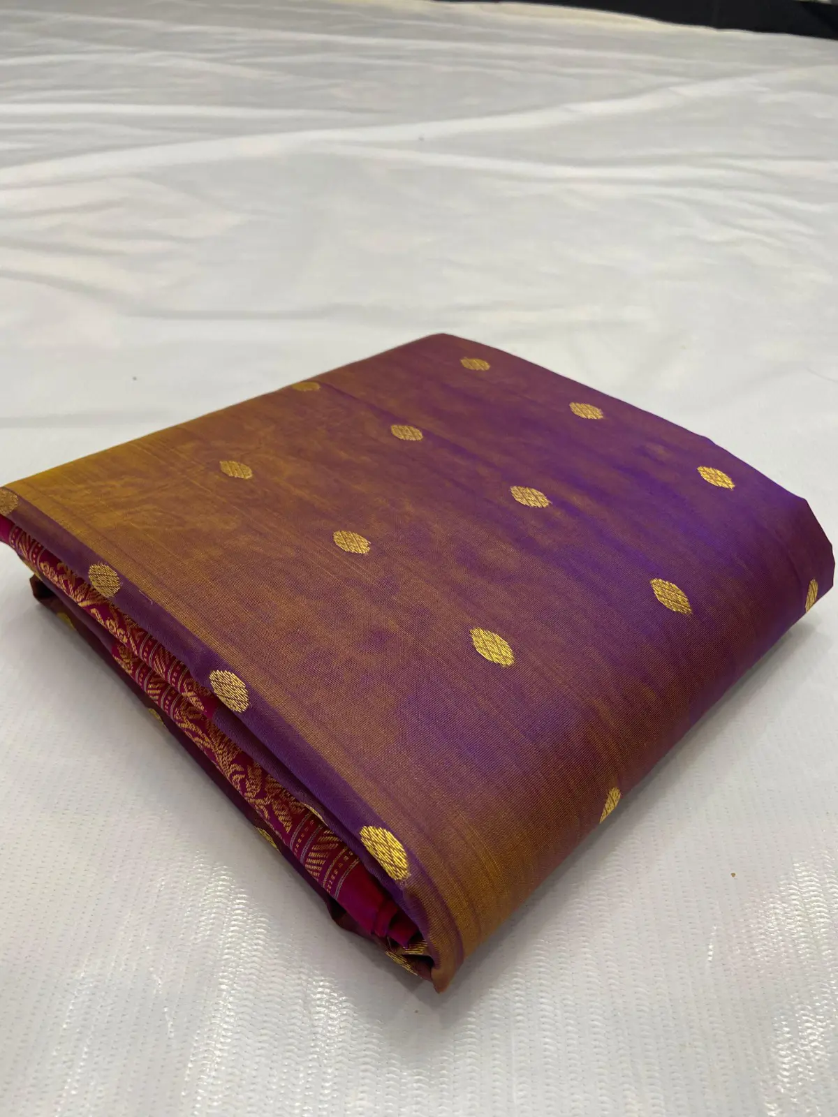 Handwoven Amethyst & Golden Amethyst Radiance with Golden Booti Kataan Silk - Authentic Chanderi Silk Saree Chanderi Saree