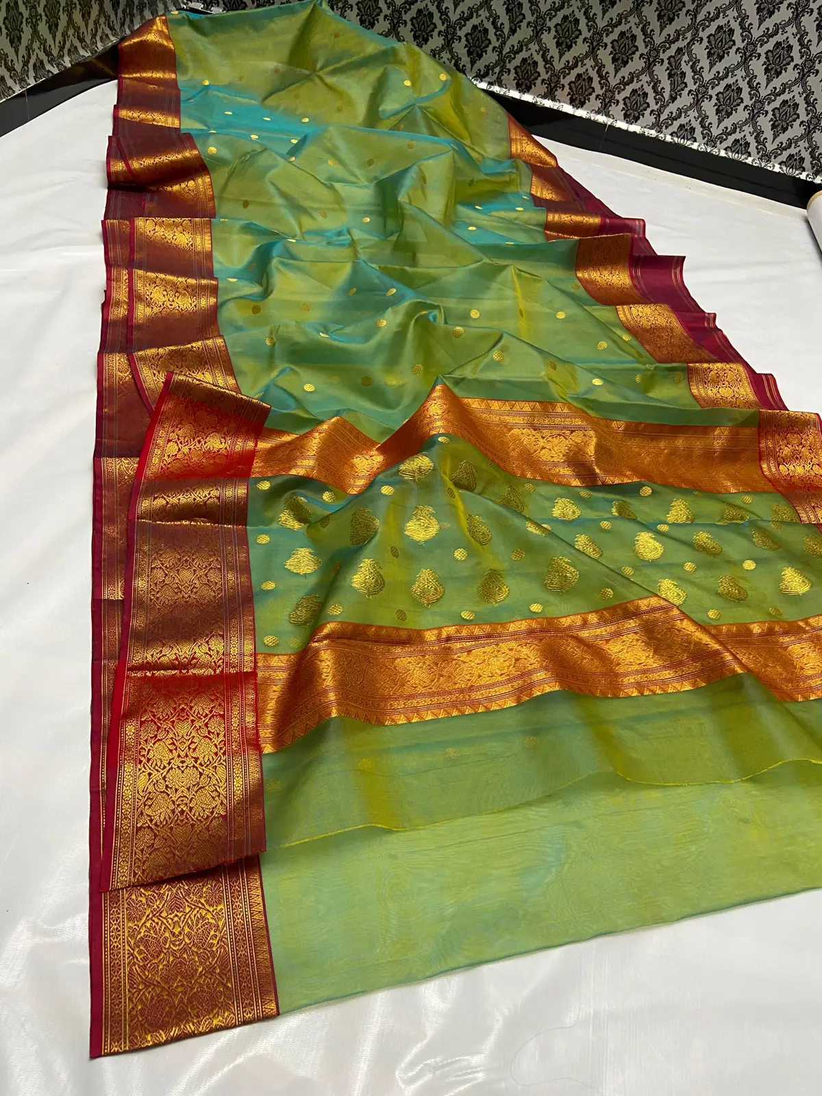 Handwoven Aqua Green & Antique Gold Aqua Green with Gold Brocade Border Kataan Silk - Authentic Chanderi Silk Saree Chanderi Saree - View 1