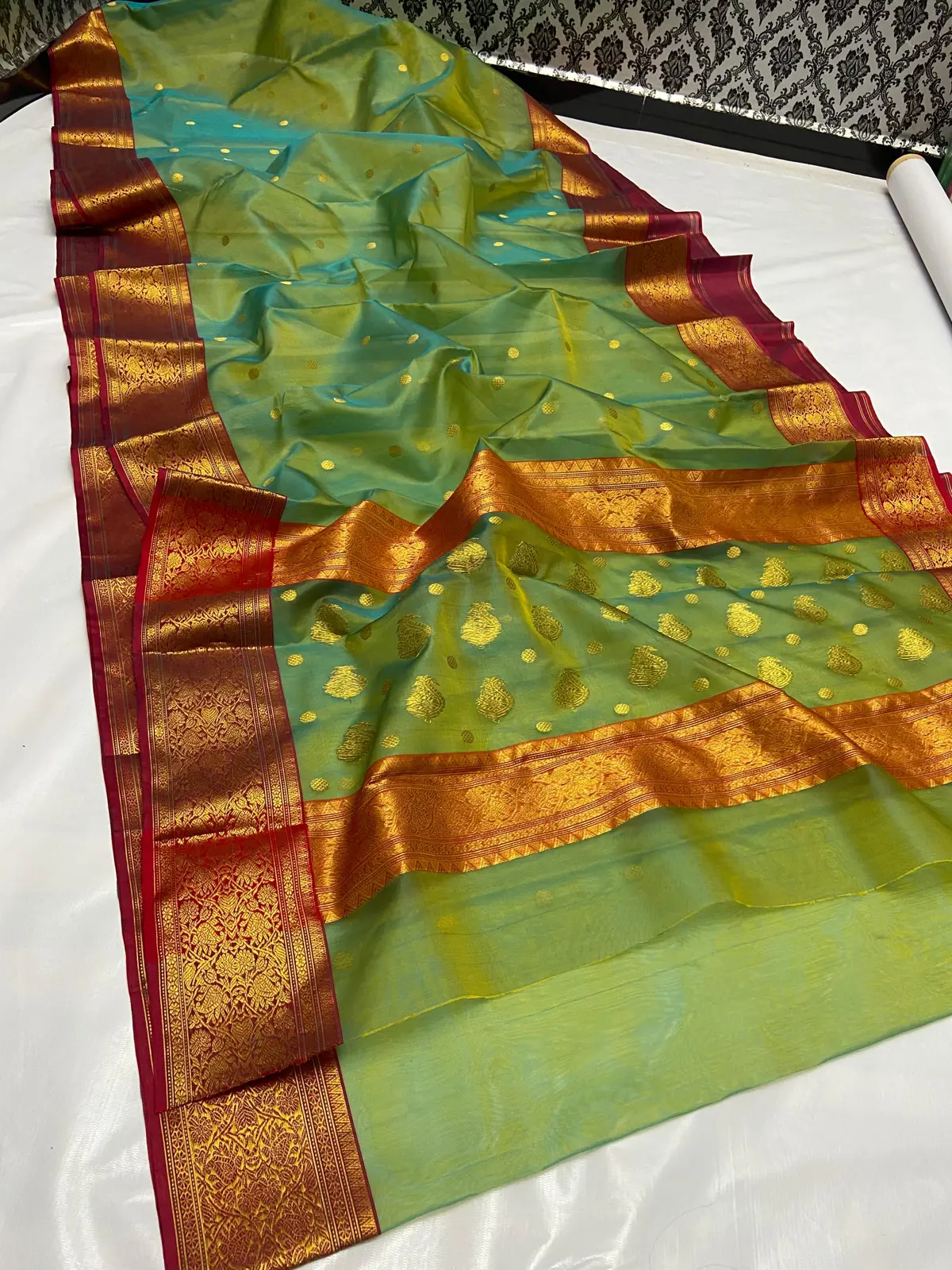 Handwoven Aqua Green & Antique Gold Aqua Green with Gold Brocade Border Kataan Silk - Authentic Chanderi Silk Saree Chanderi Saree - View 2