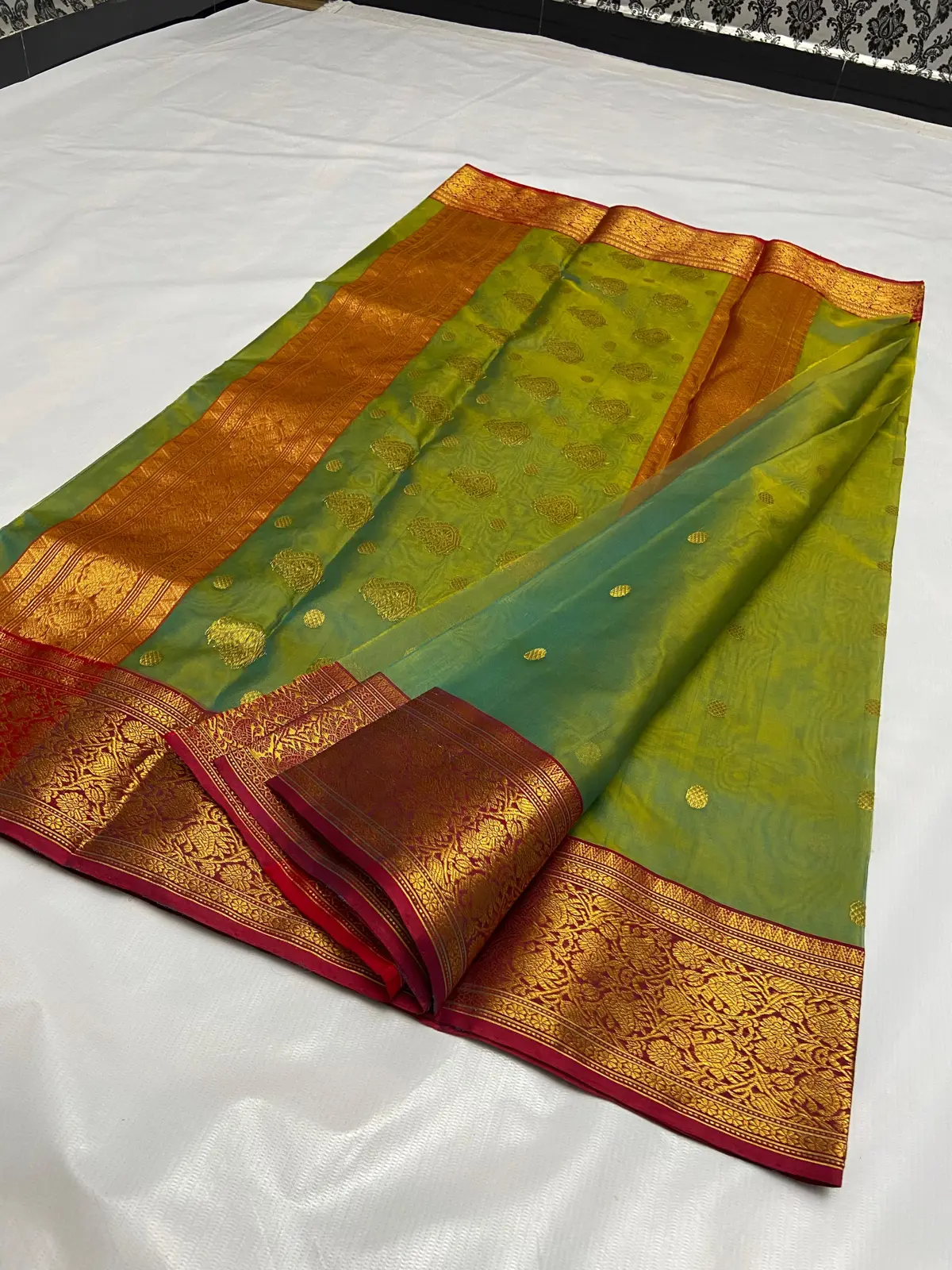 Handwoven Aqua Green & Antique Gold Aqua Green with Gold Brocade Border Kataan Silk - Authentic Chanderi Silk Saree Chanderi Saree - View 3