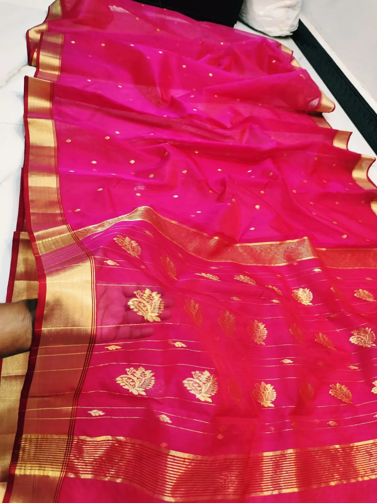 Cerise Radiance with Gilded Booti and Floral Motifs Kataan Silk - Handloom Chanderi Saree