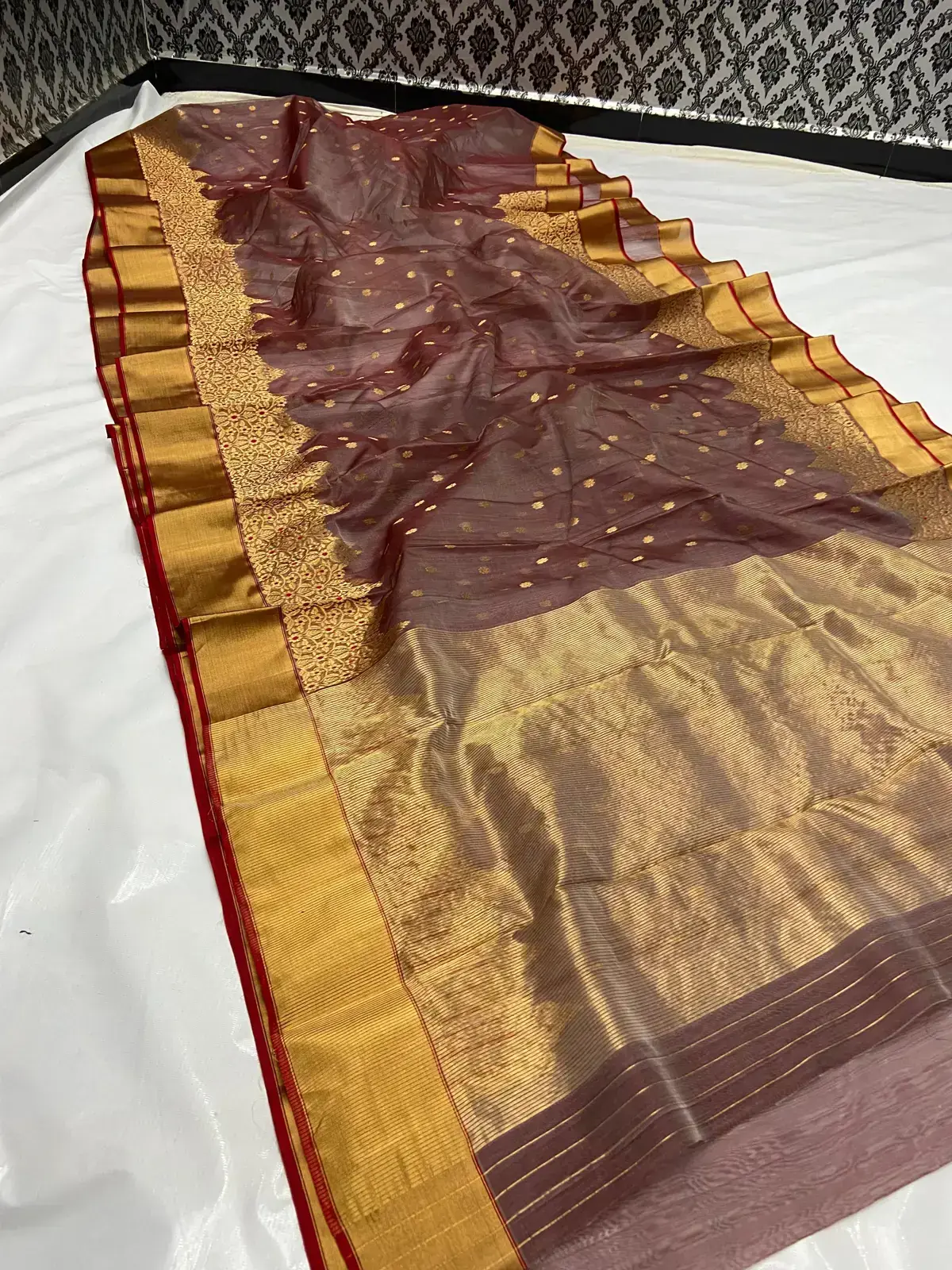 Handwoven Cinnamon Brown & Gilded Gold Cinnamon Brown Katan Silk Chanderi Saree - Authentic Chanderi Silk Saree Chanderi Saree