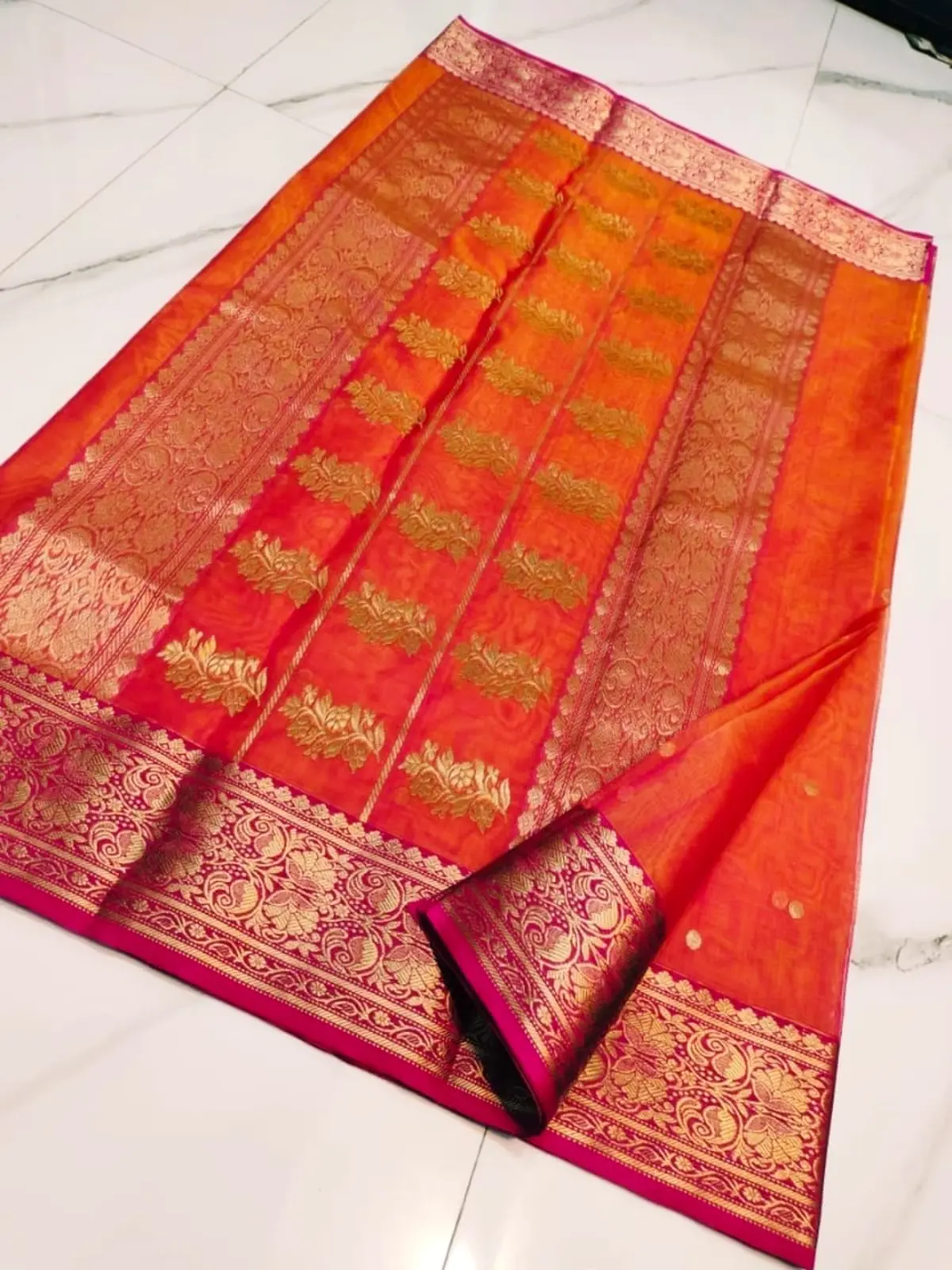 Handwoven Coral Coral Kataan Silk Saree - Authentic Chanderi Silk Saree Chanderi Saree - View 2