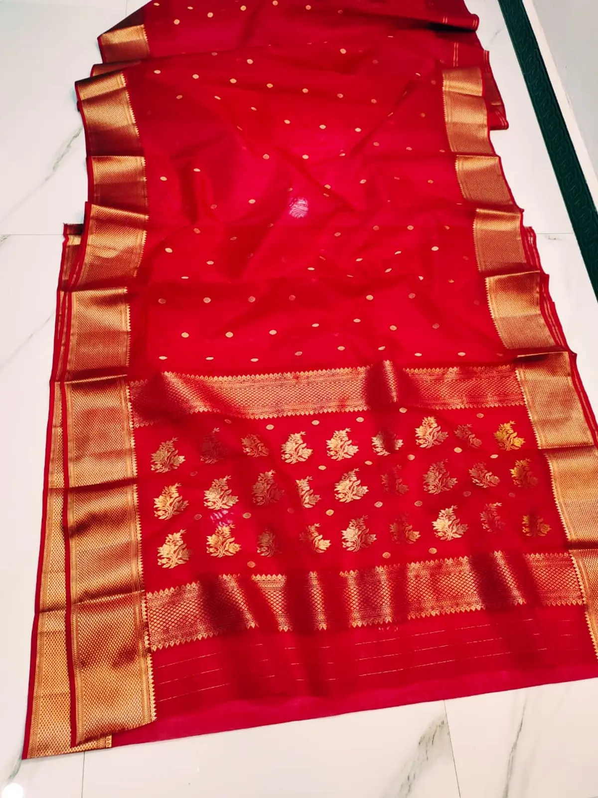 Handwoven Crimson & Antique Gold Crimson Bloom with Antique Gold Floral Jaal Kataan Silk - Authentic Chanderi Silk Saree Chanderi Saree - View 3