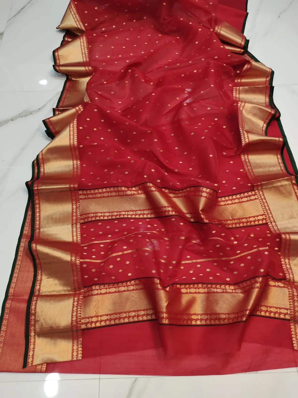 Handwoven Crimson Red with Antique Gold Border Crimson Red with Antique Gold Border Kataan Silk Saree - Authentic Chanderi Silk Saree Chanderi Saree - View 1