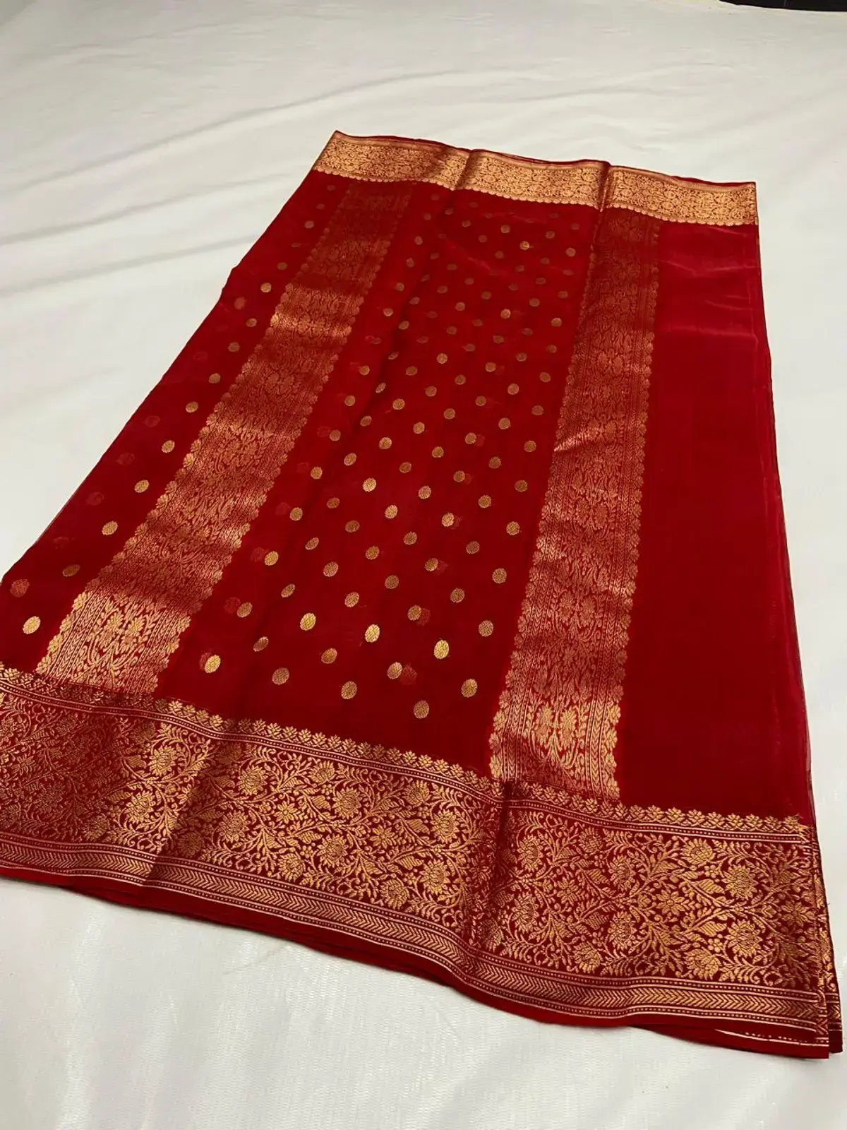 Handwoven Elegant Ruby Red Elegant Ruby Red Chanderi Saree - Authentic Chanderi Silk Saree Chanderi Saree - View 2