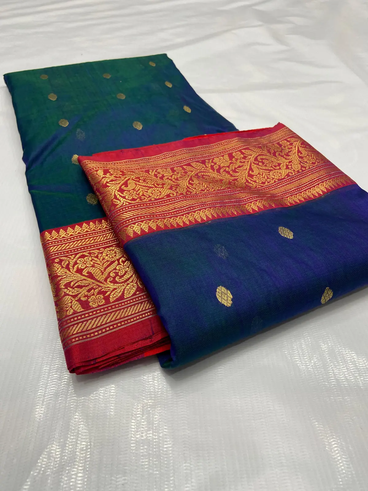 Handwoven Emerald Twilight & Royal Sapphire with Fuchsia Accents Emerald Twilight to Royal Sapphire with Gold Zari Bootis and Fuchsia Border Kataan Silk - Authentic Chanderi Silk Saree Chanderi Saree - View 2