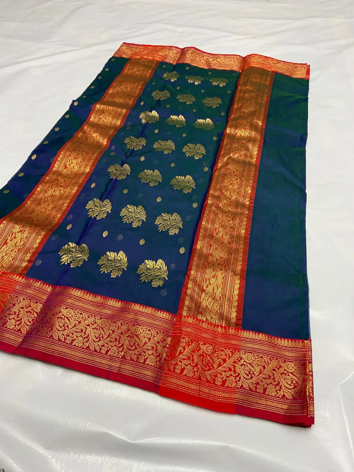 Handwoven Emerald Twilight & Royal Sapphire with Fuchsia Accents Emerald Twilight to Royal Sapphire with Gold Zari Bootis and Fuchsia Border Kataan Silk - Authentic Chanderi Silk Saree Chanderi Saree - View 3