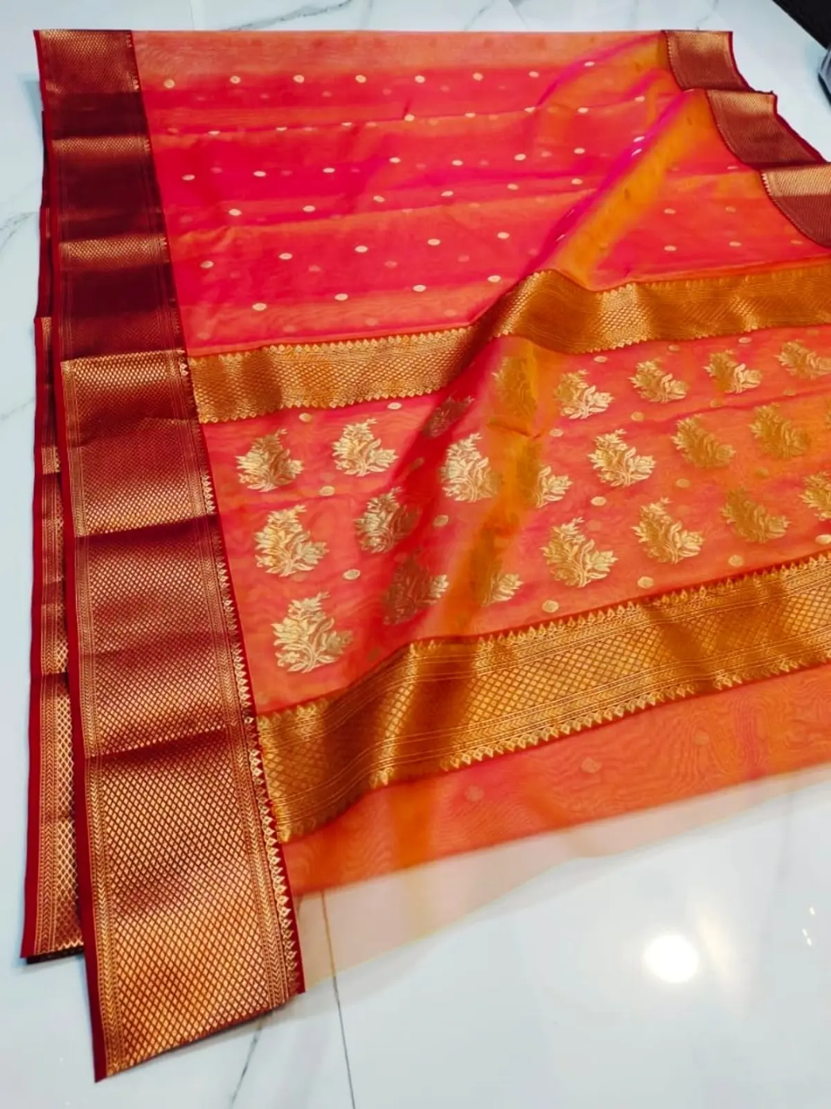 Handwoven Flamingo Coral & Crimson with Antique Gold Zari Flamingo Coral & Crimson with Antique Gold Zari Kataan Silk Saree - Authentic Chanderi Silk Saree Chanderi Saree