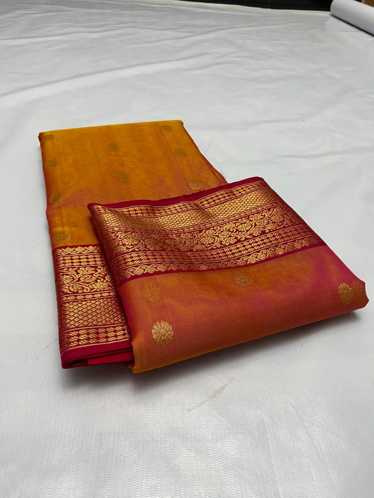 Handwoven Fuchsia-Kissed Peach Ombre with Ruby Red Border and Antique Gold Zari Fuchsia-Kissed Peach Ombre Chanderi Saree with Ruby Red Border & Antique Gold Zari - Authentic Chanderi Silk Saree Chanderi Saree - View 2