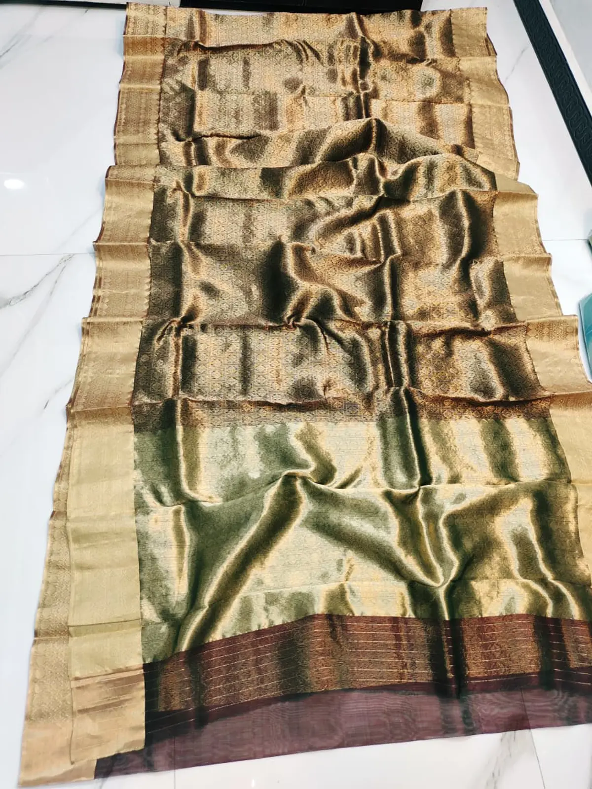 Handwoven Gilded Umber & Antique Gold Gilded Umber & Antique Gold Kataan Silk Saree - Authentic Chanderi Silk Saree Chanderi Saree