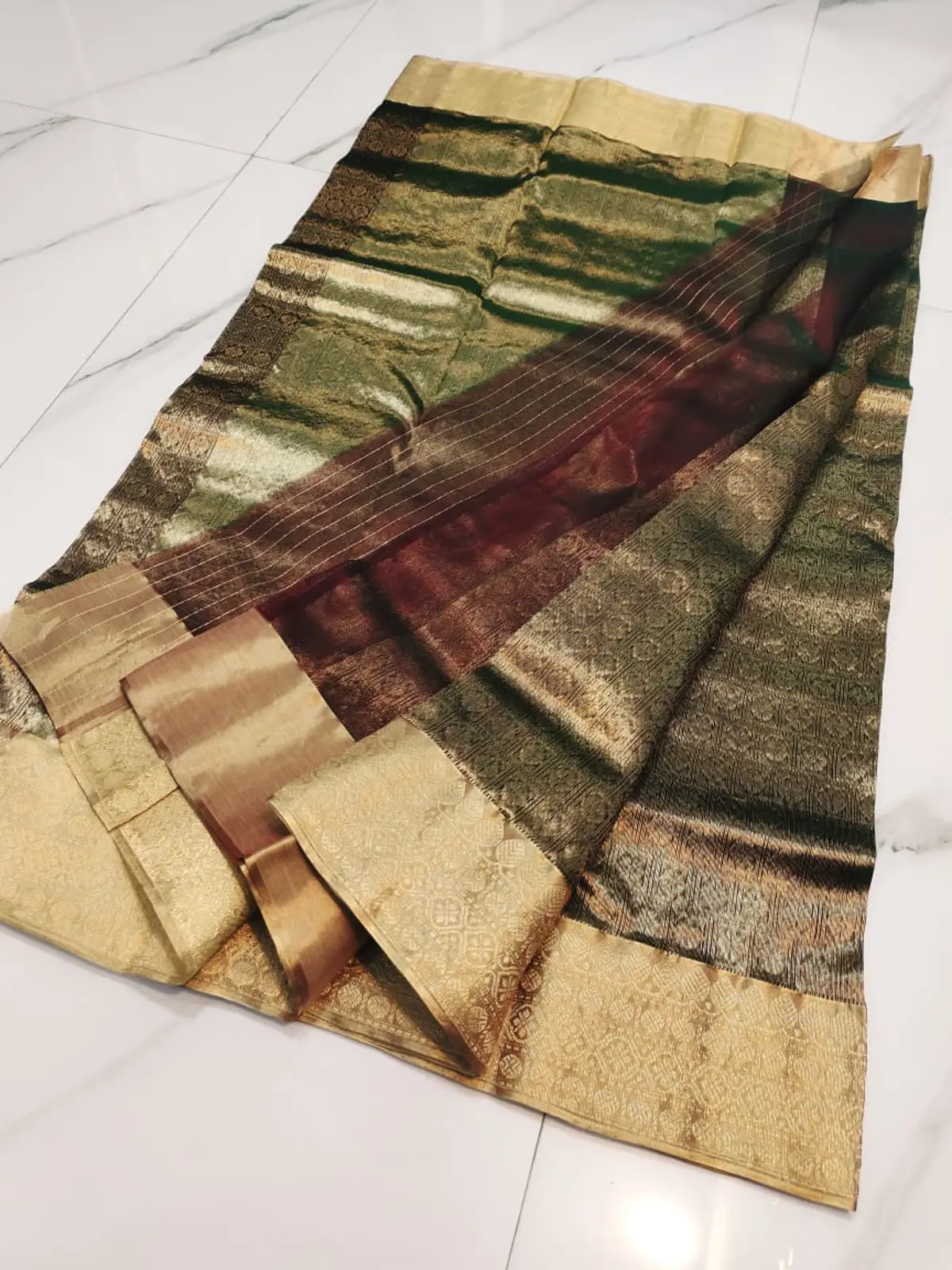 Handwoven Gilded Umber & Antique Gold Gilded Umber & Antique Gold Kataan Silk Saree - Authentic Chanderi Silk Saree Chanderi Saree - View 2