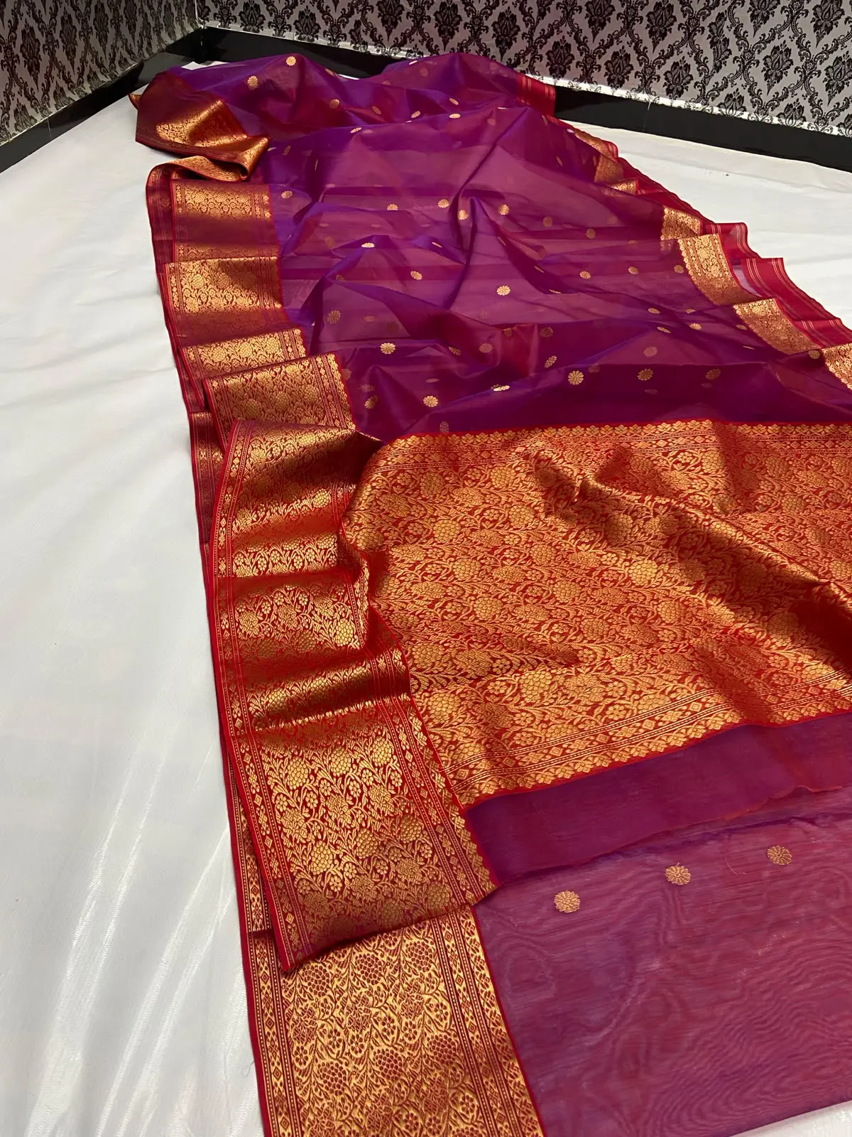 Handwoven Imperial Plum & Opulent Ruby Red with Antique Gold Zari Imperial Plum & Opulent Ruby Red with Antique Gold Zari Kataan Silk Saree - Authentic Chanderi Silk Saree Chanderi Saree - View 1